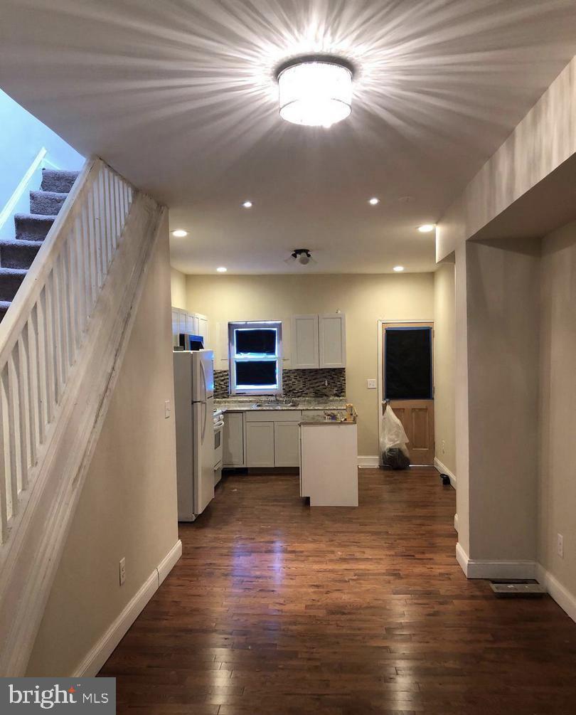 BOOTH-BOYD - Residential