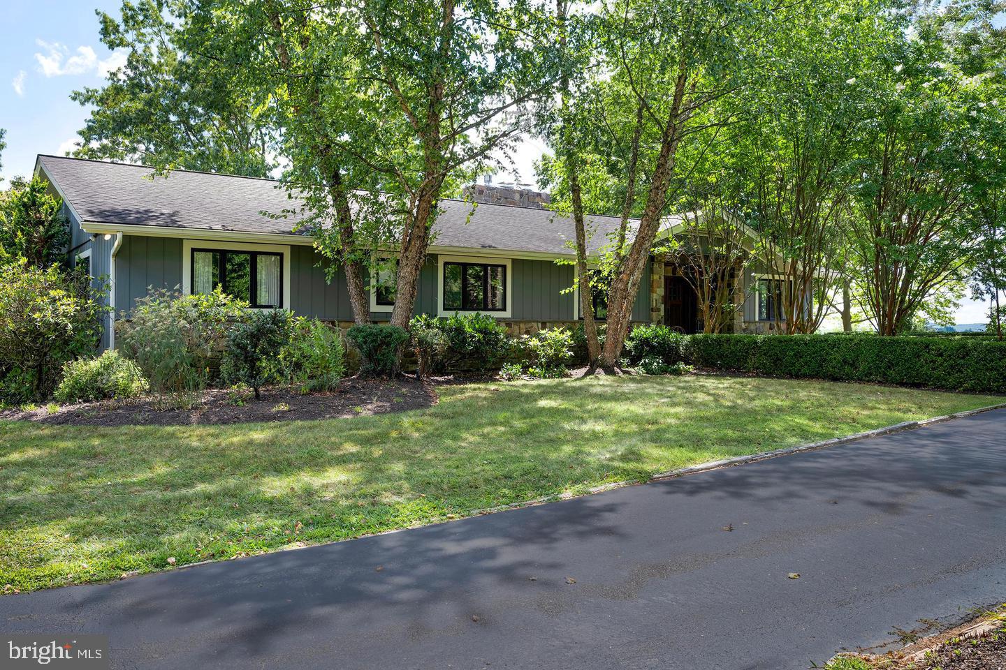 14 HUNTER ROAD
