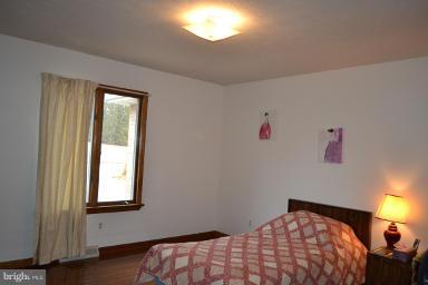 ROCHELLE MEADOWS - Residential