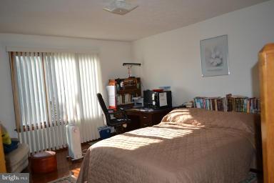 ROCHELLE MEADOWS - Residential