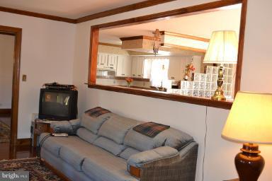 ROCHELLE MEADOWS - Residential