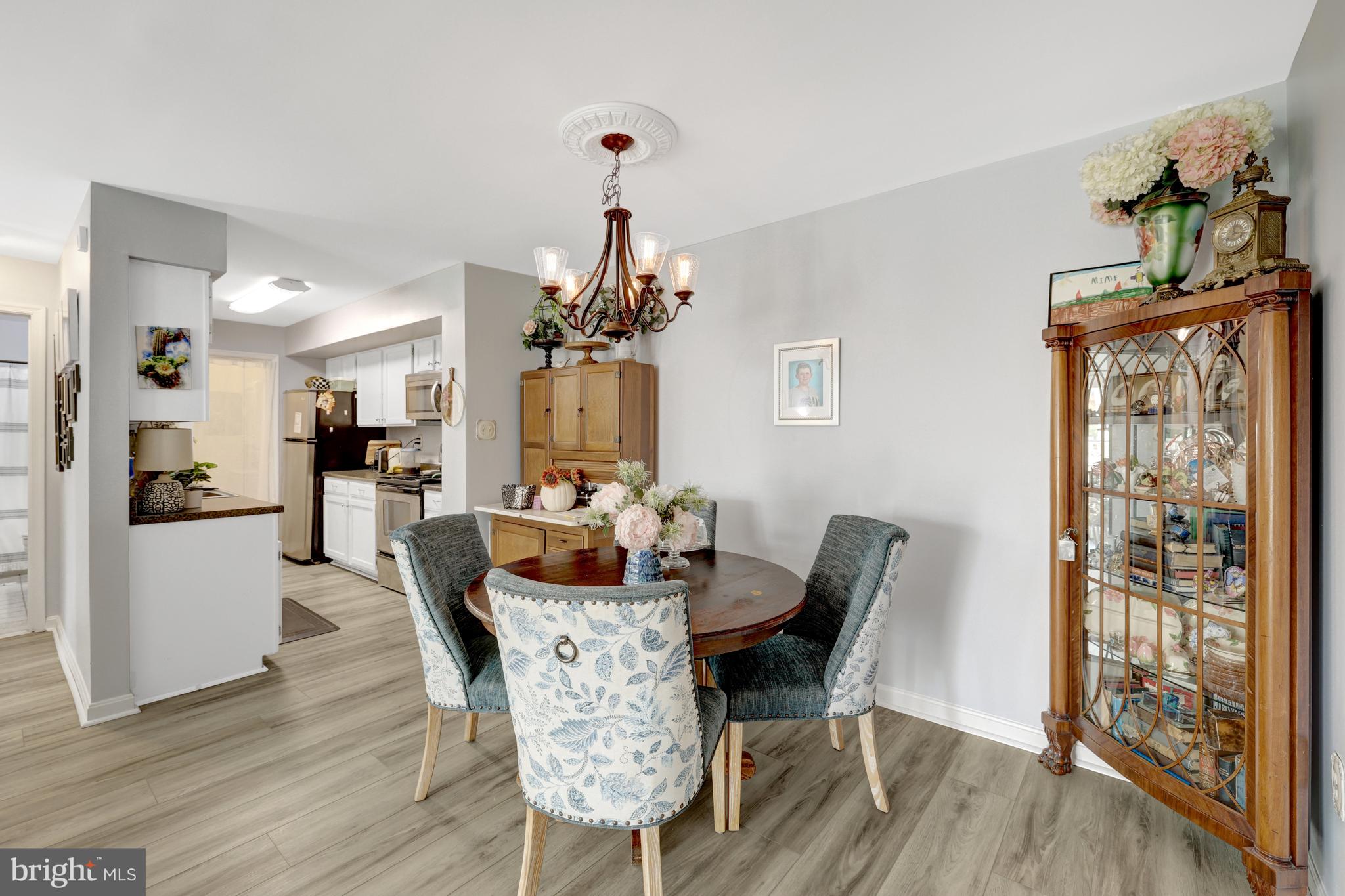 TREVOR HOUSE - Residential Lease