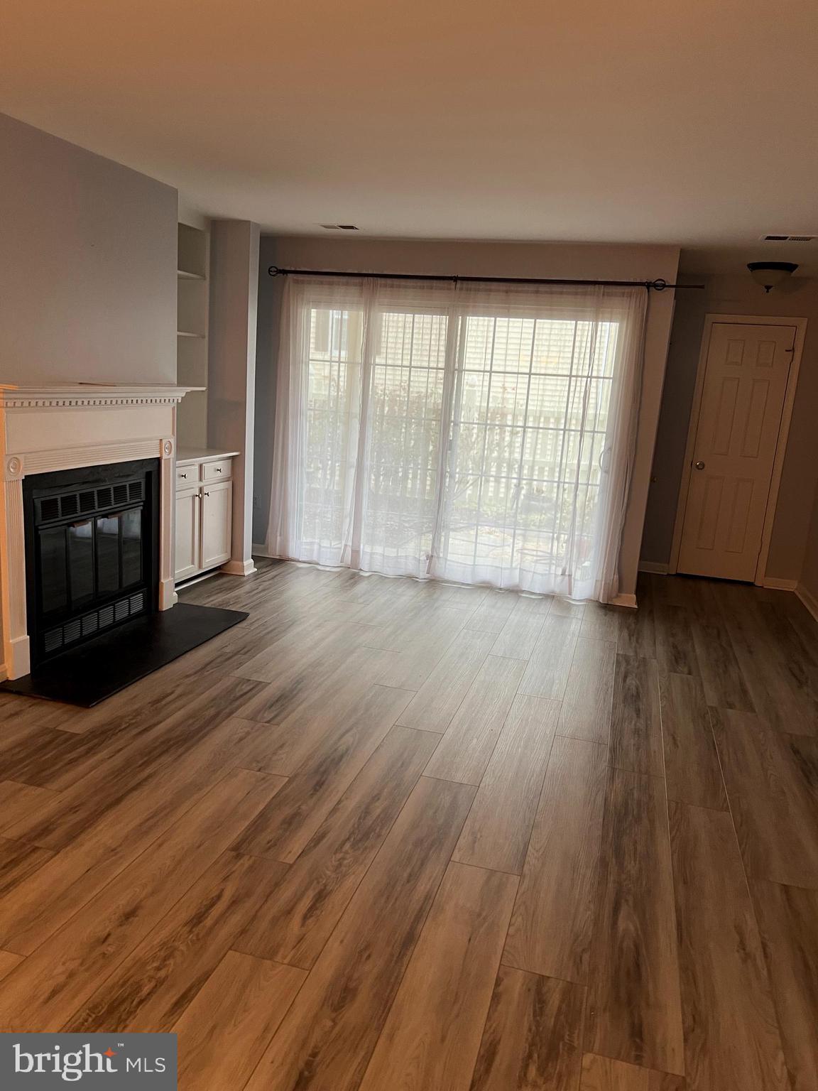 TREVOR HOUSE - Residential Lease