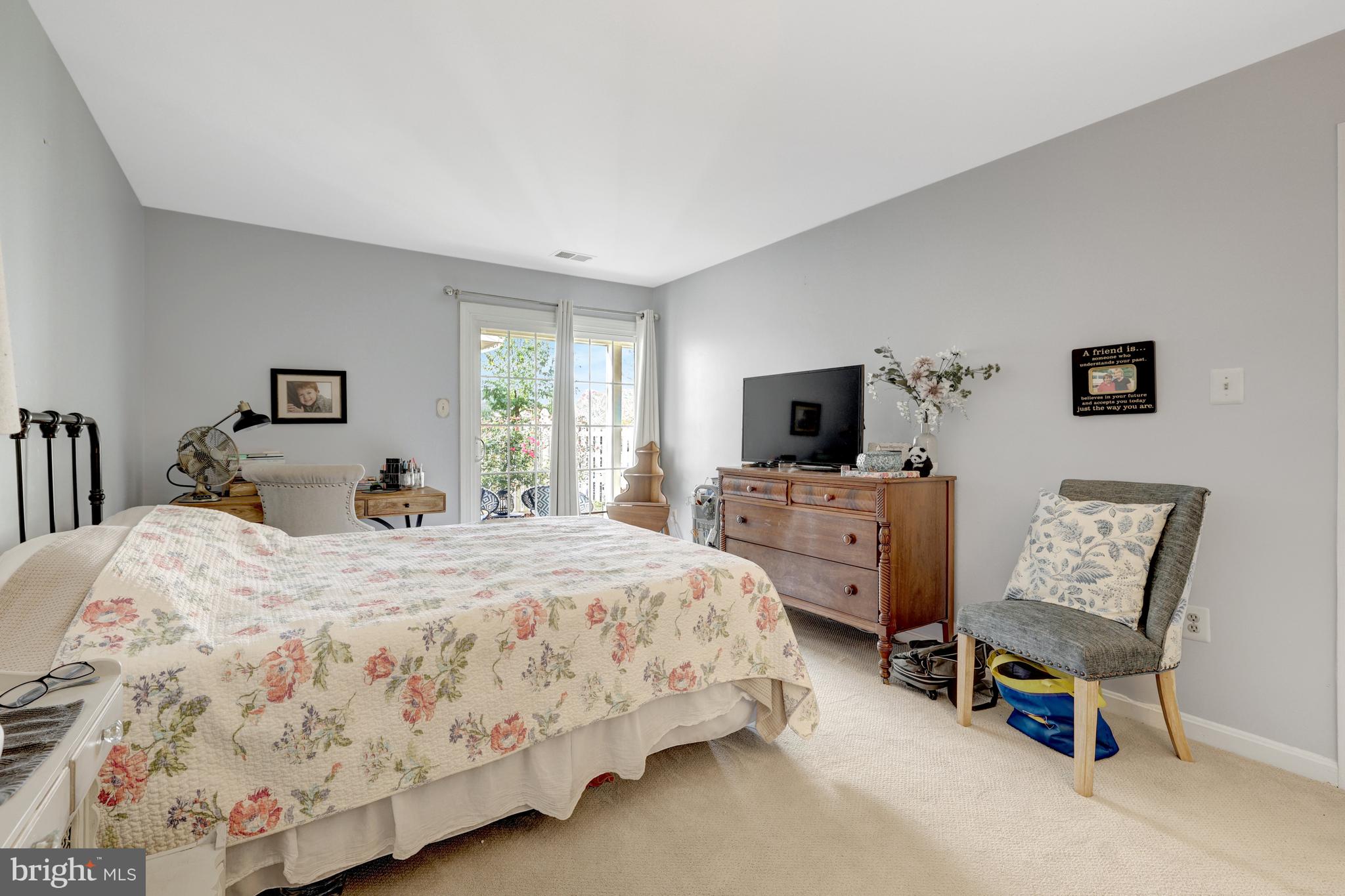 TREVOR HOUSE - Residential Lease