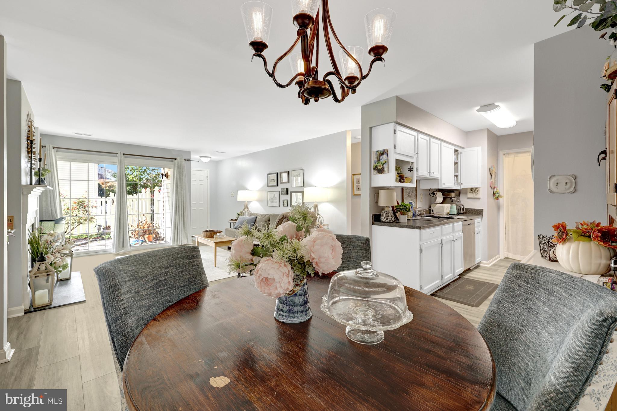 TREVOR HOUSE - Residential Lease