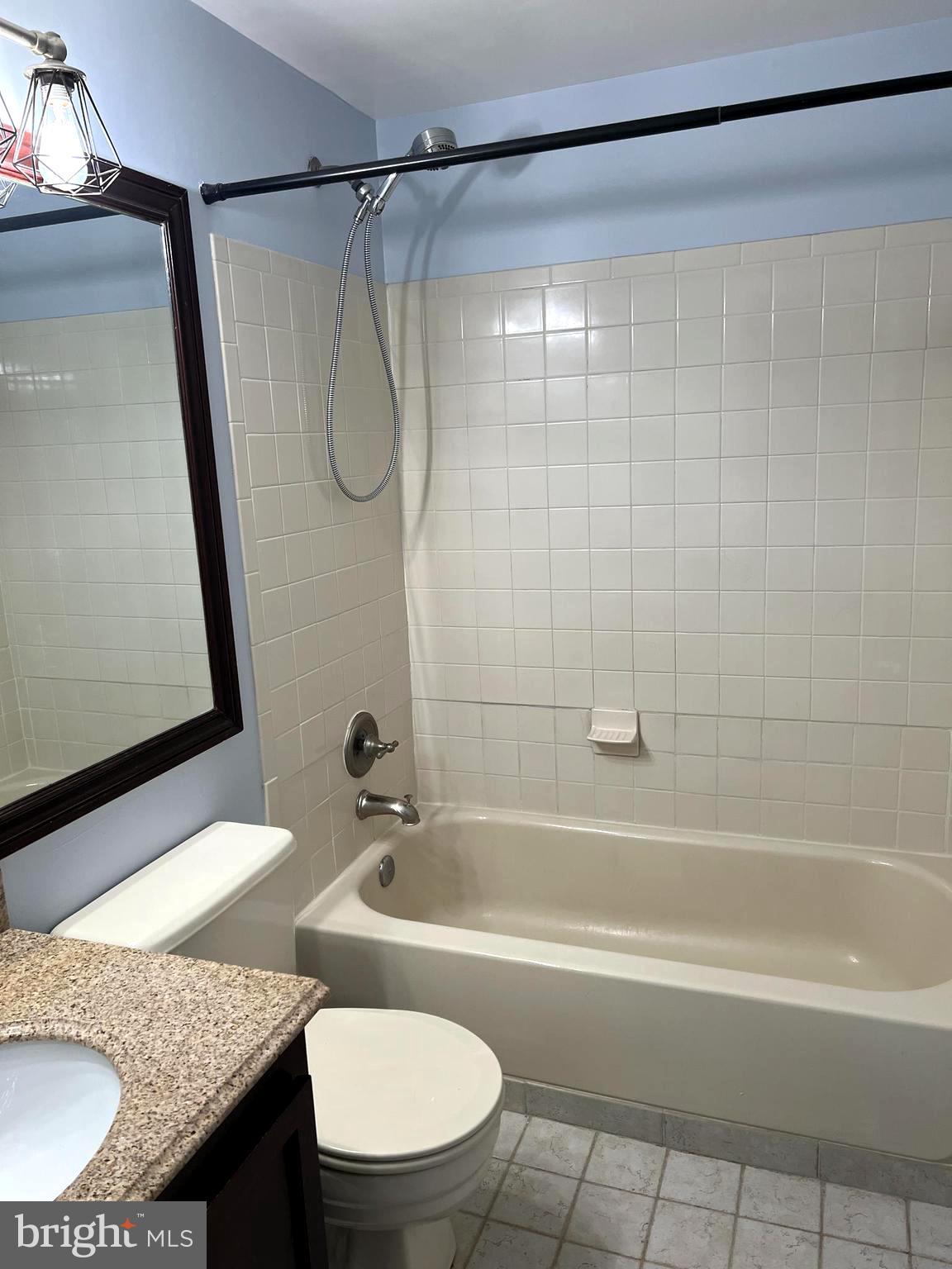 TREVOR HOUSE - Residential Lease