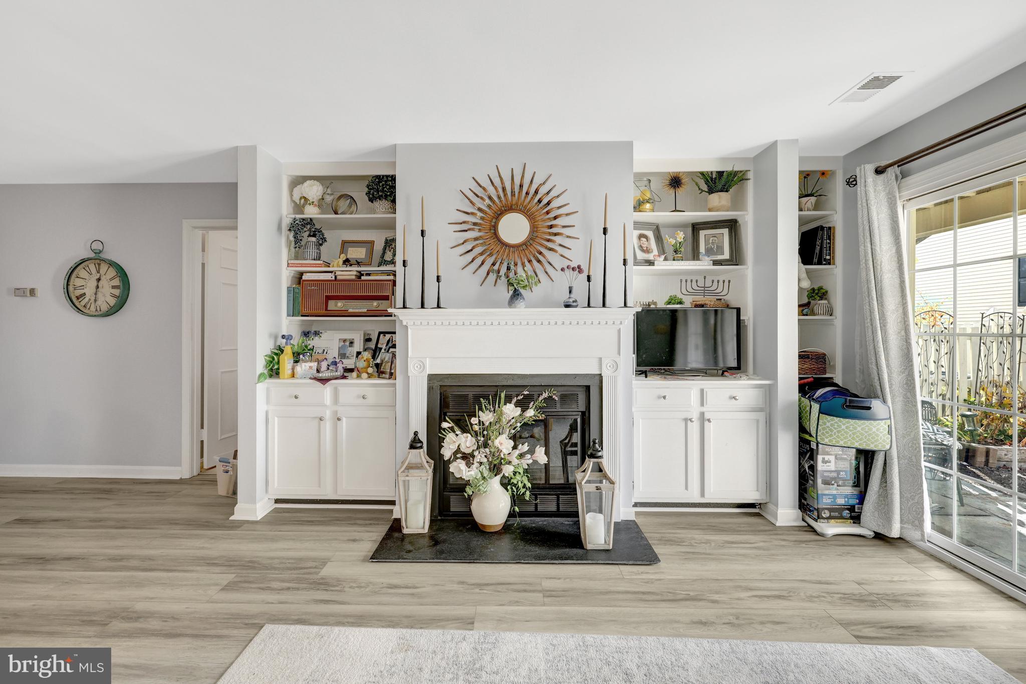 TREVOR HOUSE - Residential Lease