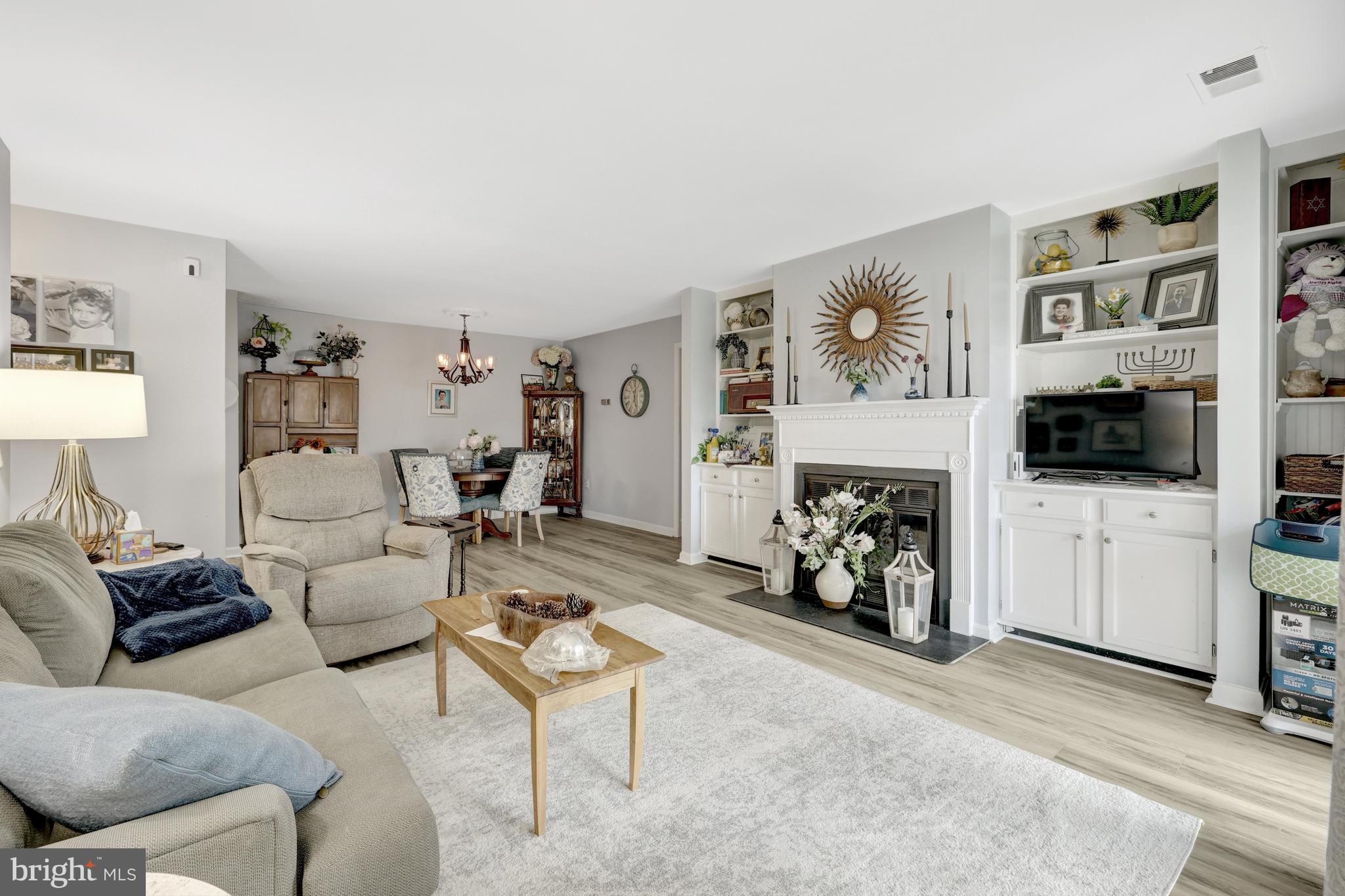 TREVOR HOUSE - Residential Lease