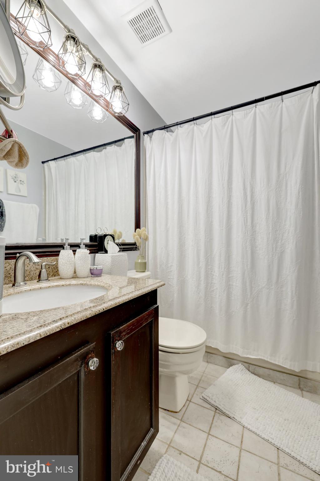 TREVOR HOUSE - Residential Lease