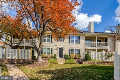 10205 ASHBROOKE COURT B 30 OAKTON VA 22124