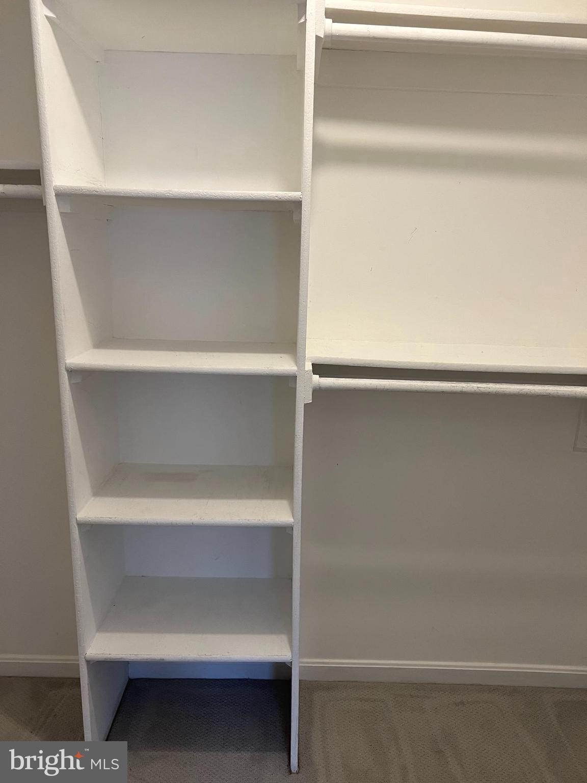 TREVOR HOUSE - Residential Lease