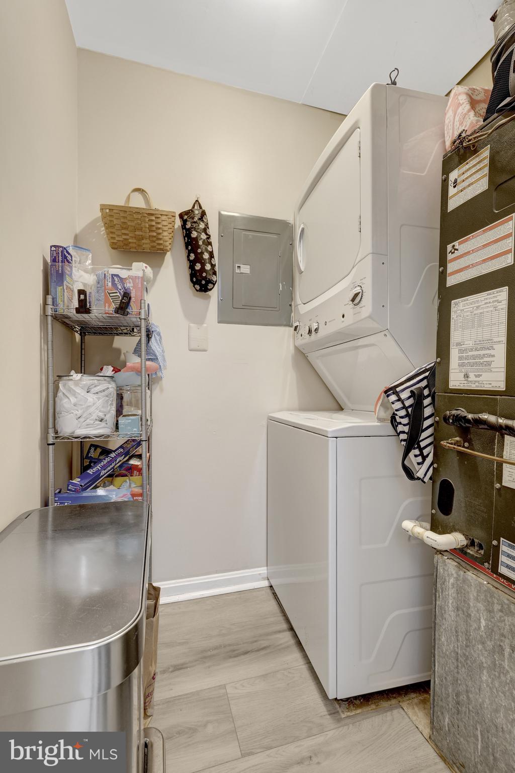 TREVOR HOUSE - Residential Lease