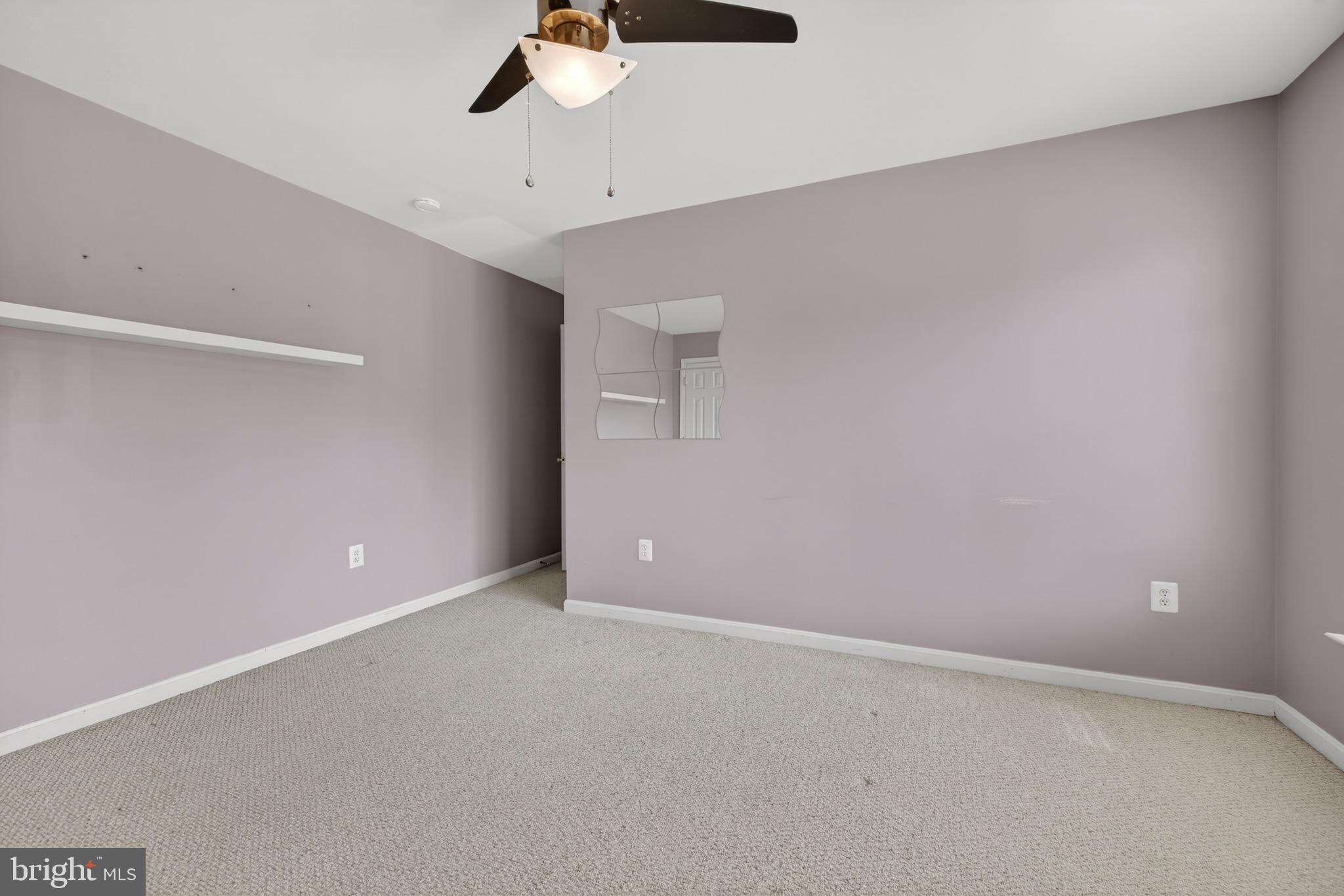 BROAD RUN OAKS - Residential