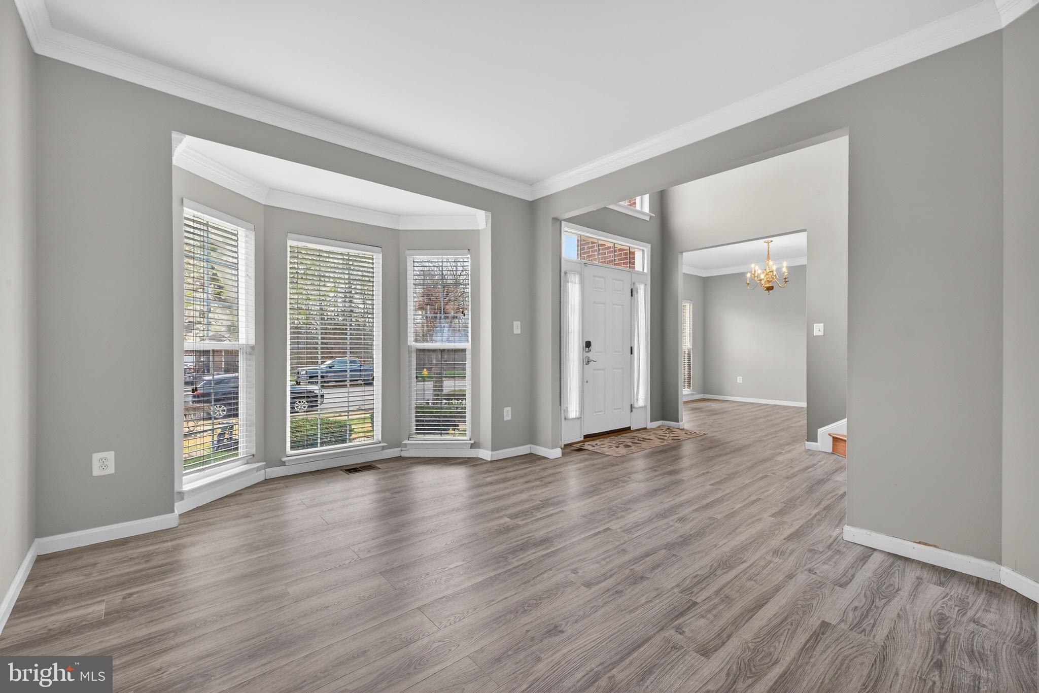 BROAD RUN OAKS - Residential