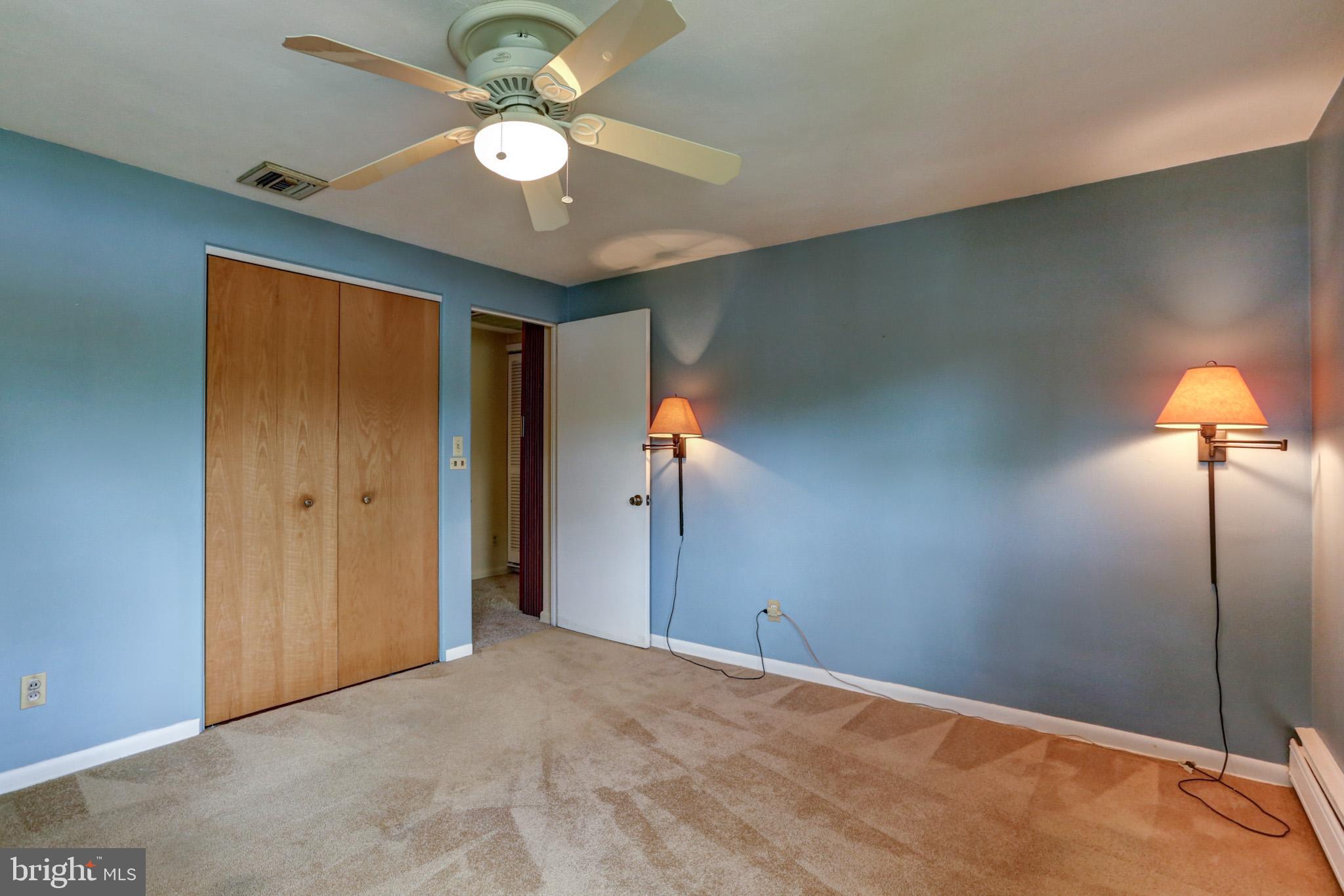 CEDAR CLIFF MANOR - Residential