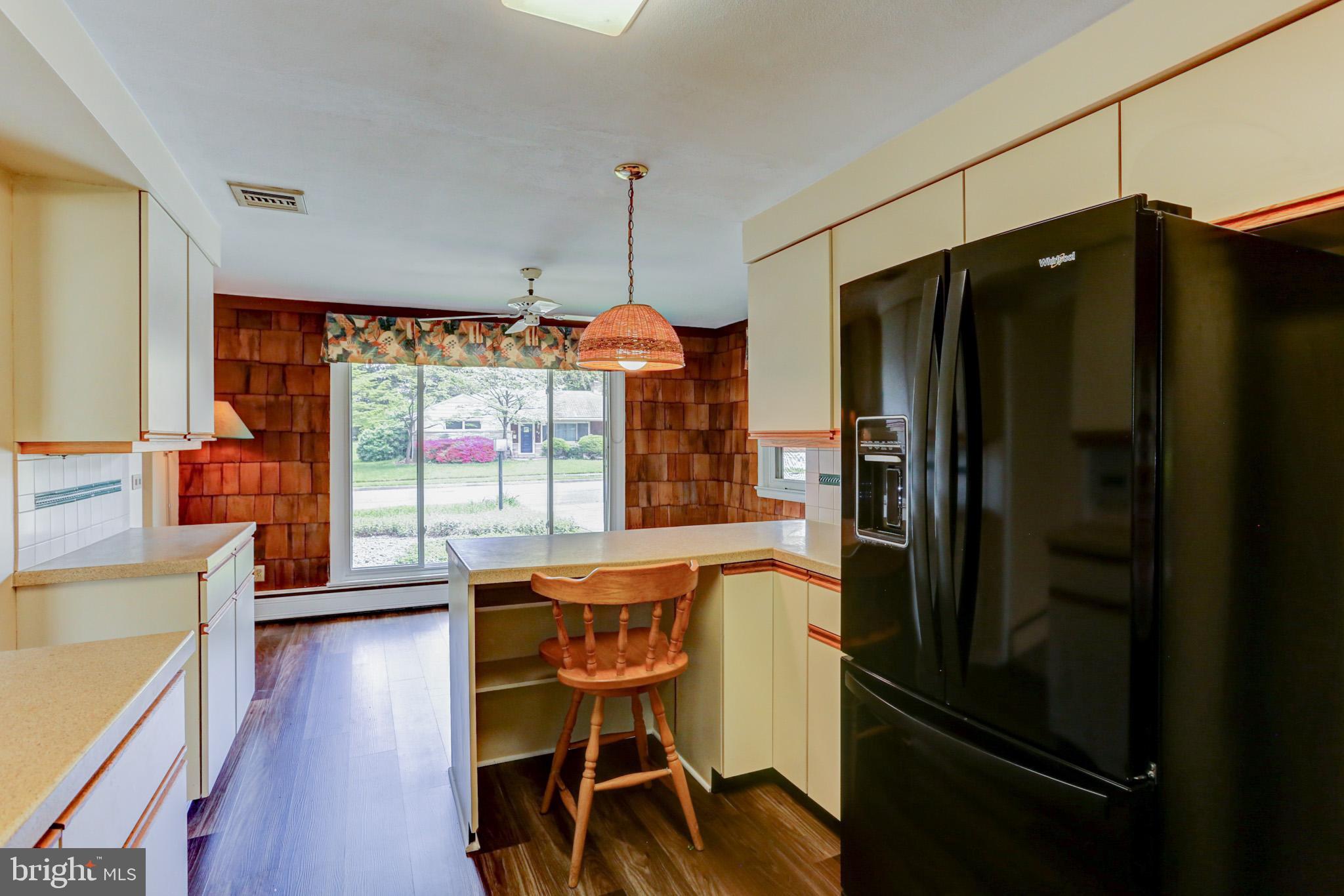 CEDAR CLIFF MANOR - Residential