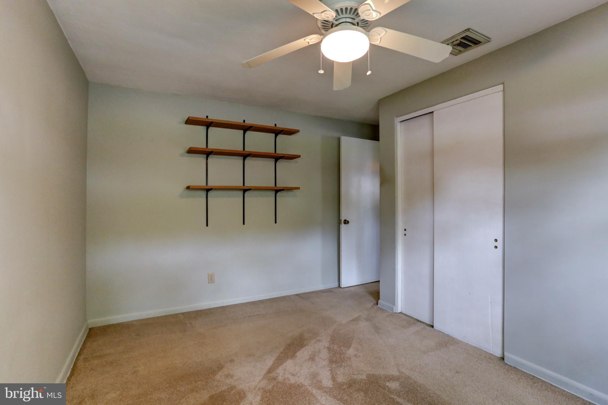 CEDAR CLIFF MANOR - Residential