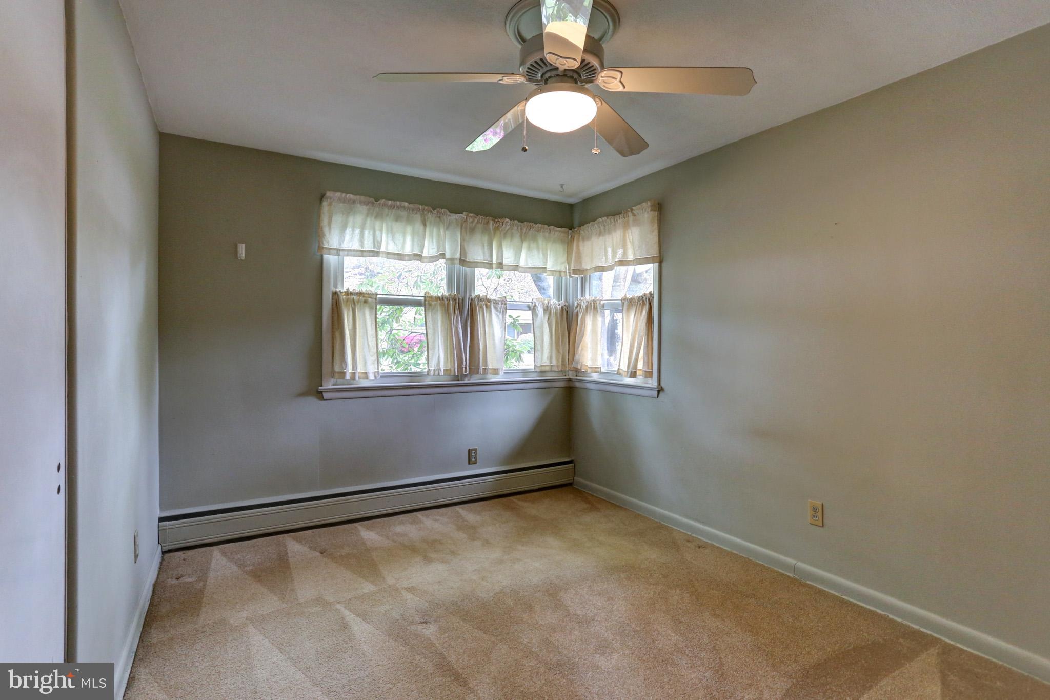 CEDAR CLIFF MANOR - Residential