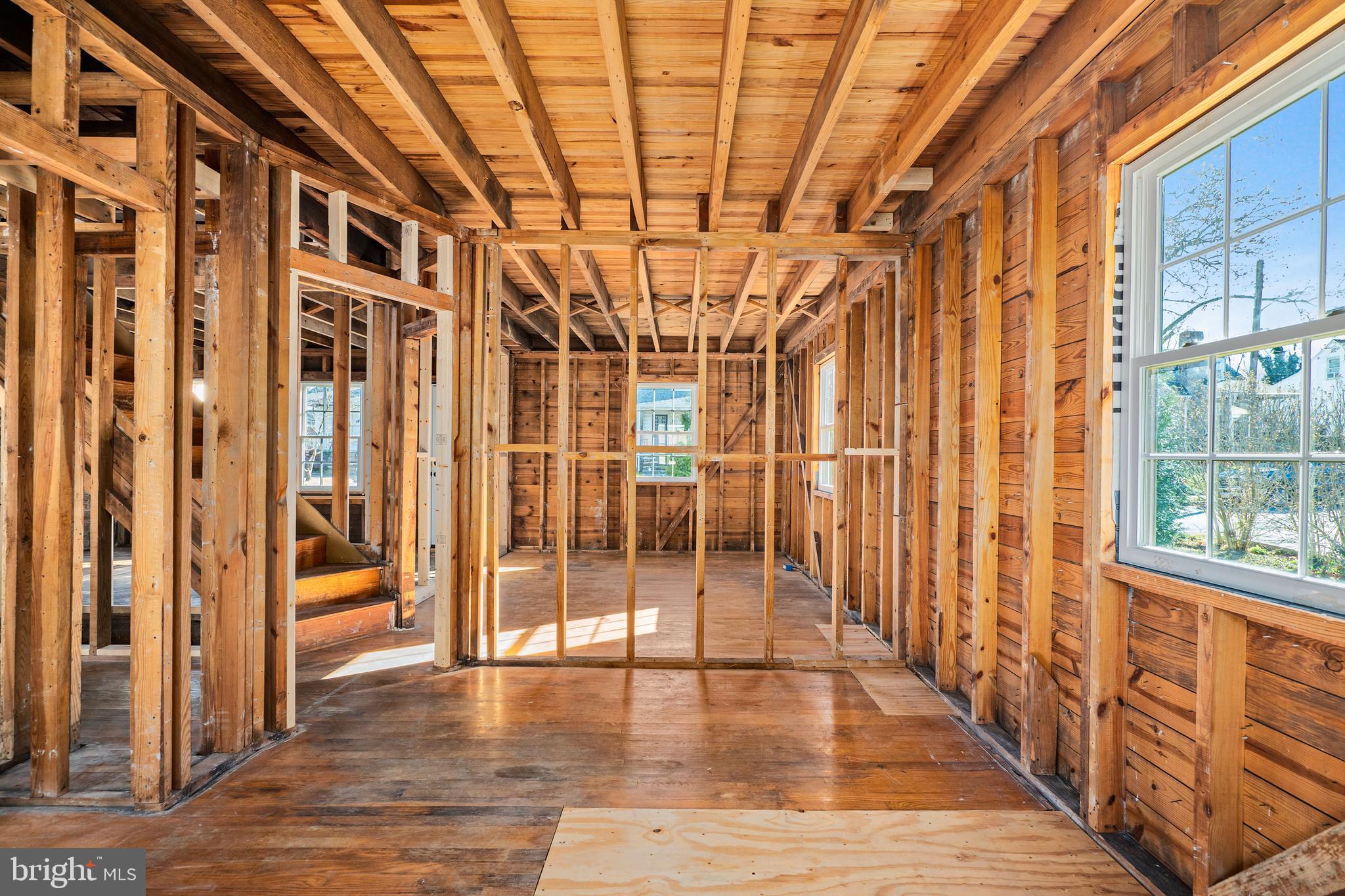 GWYNNLAKE PARK - Residential