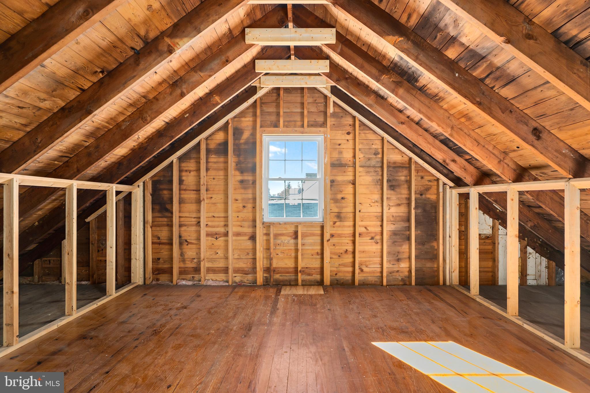 GWYNNLAKE PARK - Residential