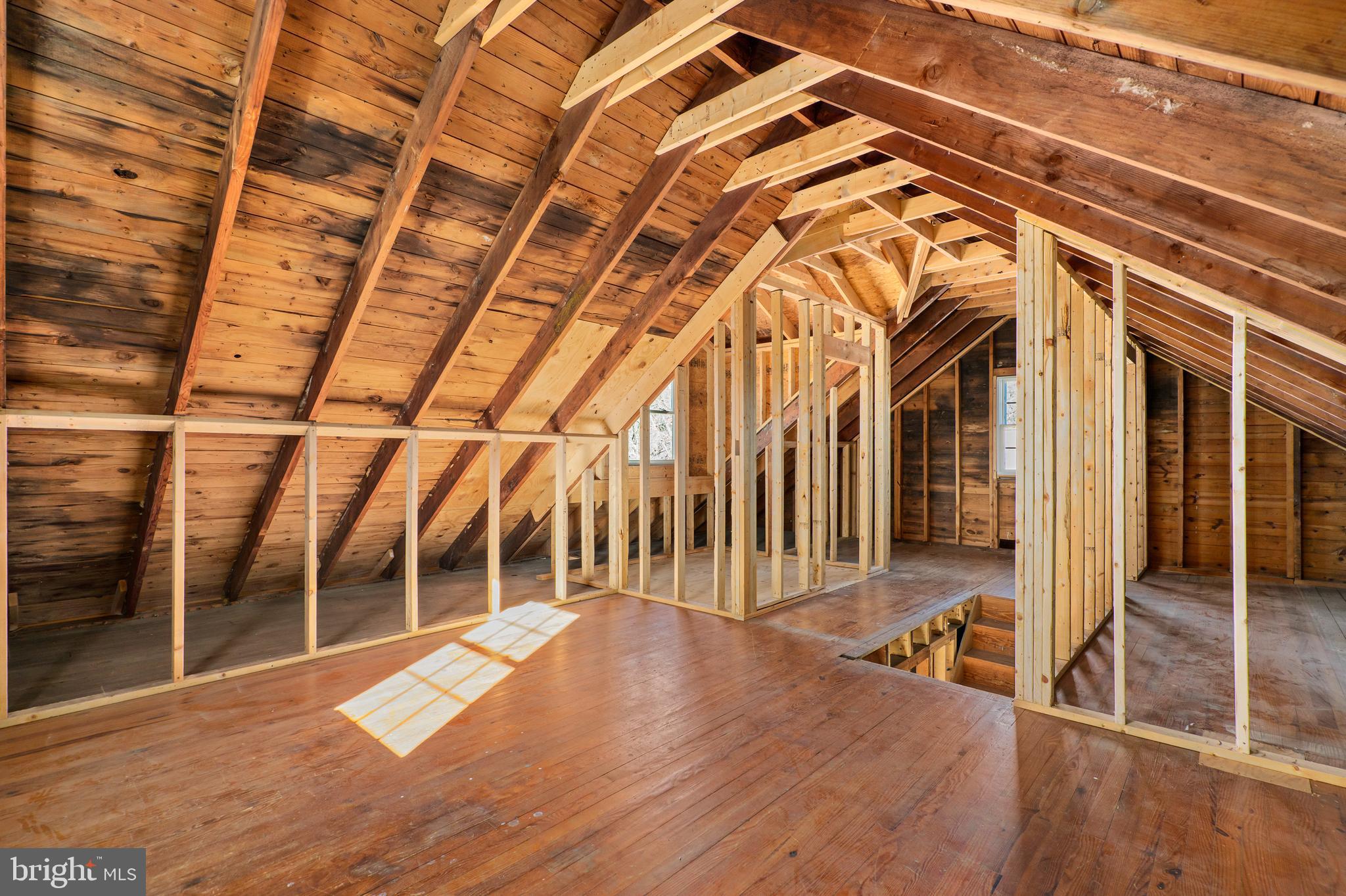 GWYNNLAKE PARK - Residential