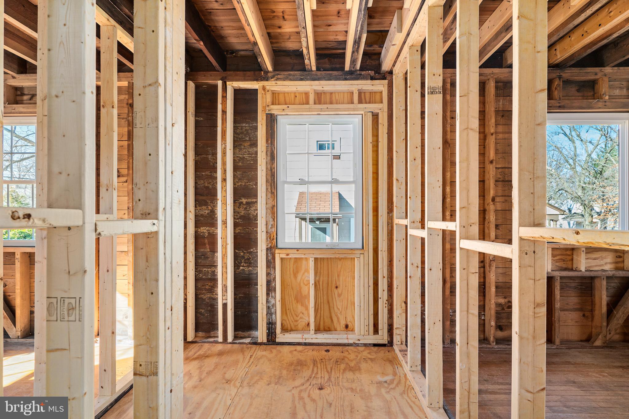 GWYNNLAKE PARK - Residential