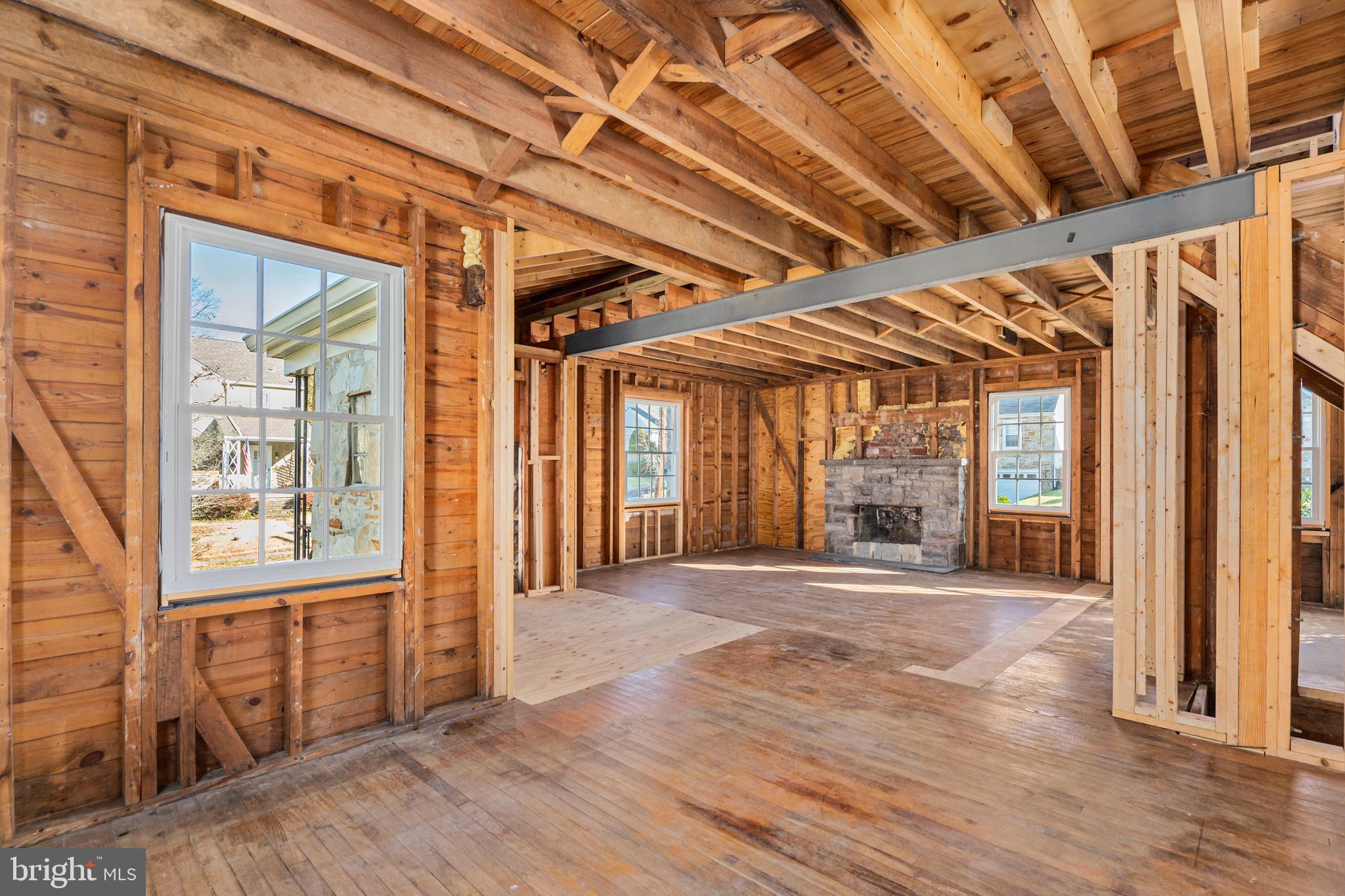 GWYNNLAKE PARK - Residential