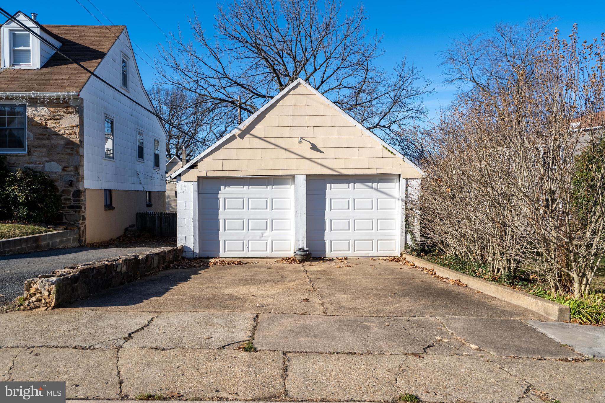 GWYNNLAKE PARK - Residential