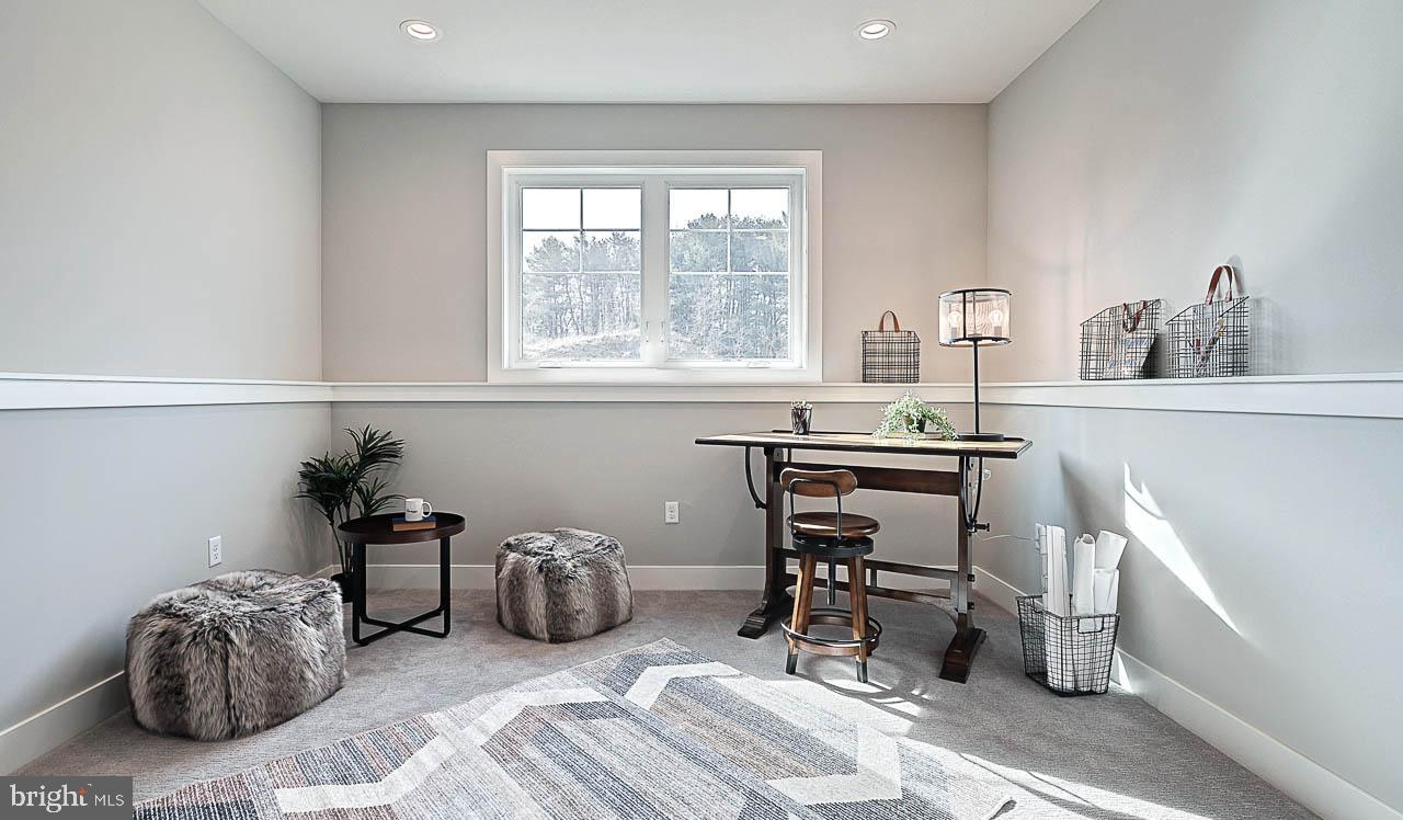 WILLOW CREEK FARMS - Residential