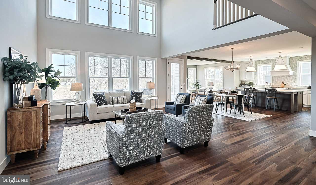 WILLOW CREEK FARMS - Residential