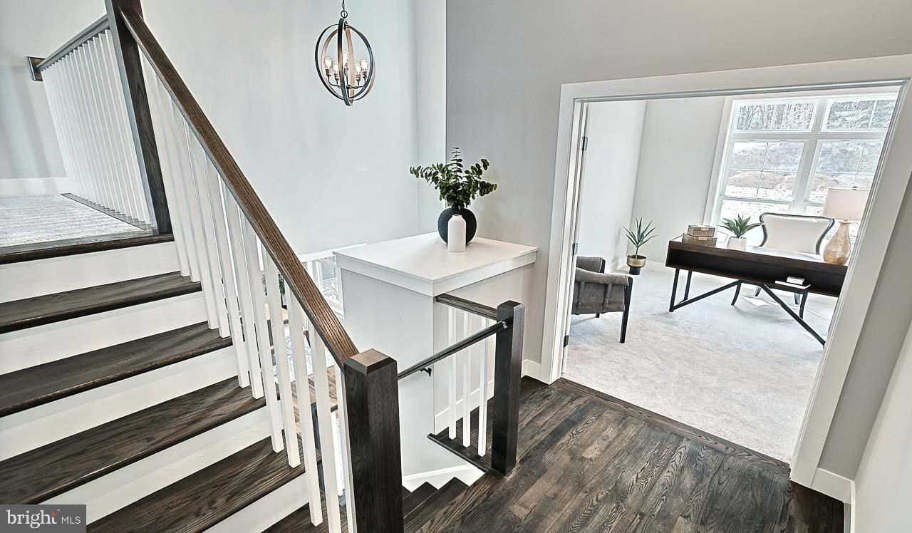 WILLOW CREEK FARMS - Residential