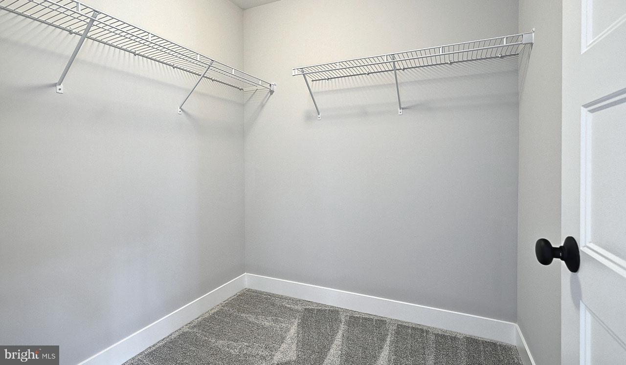 WILLOW CREEK FARMS - Residential