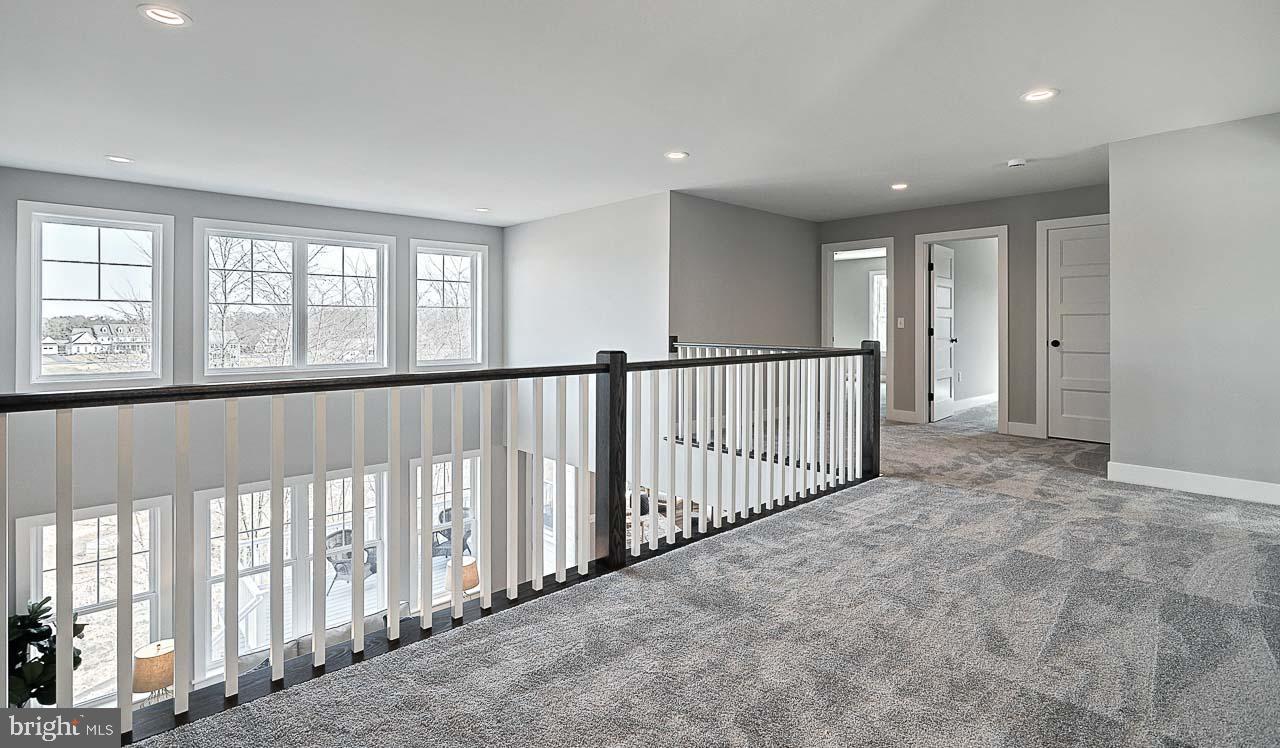 WILLOW CREEK FARMS - Residential