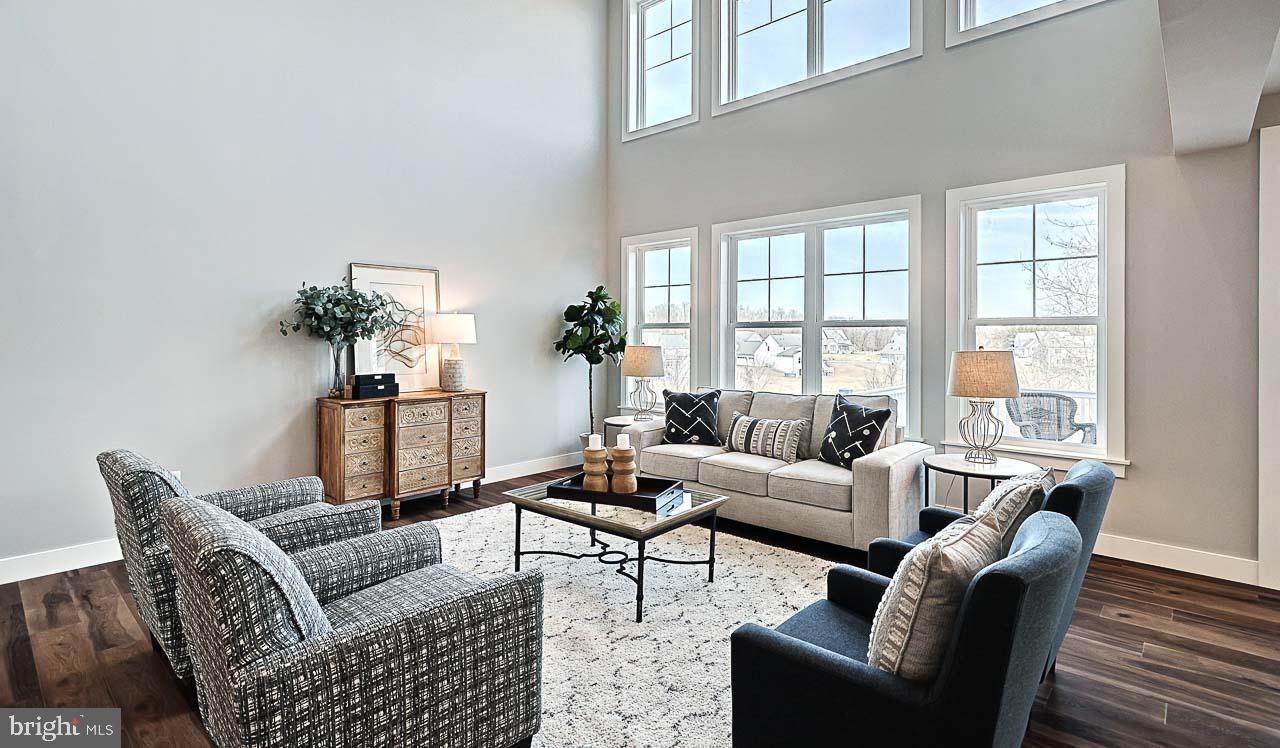 WILLOW CREEK FARMS - Residential