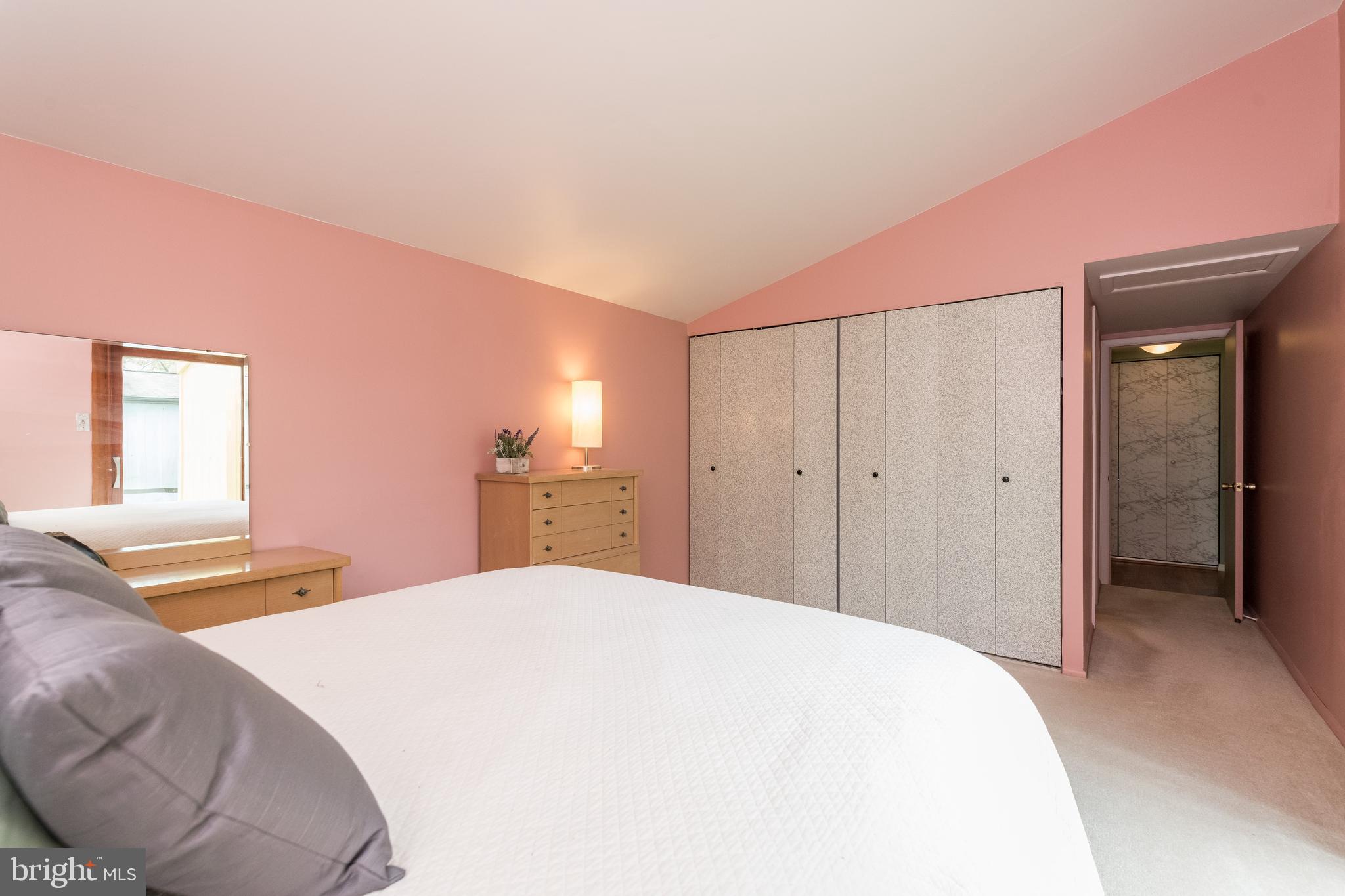 VILLAGE OF OAKLAND MILLS - Residential