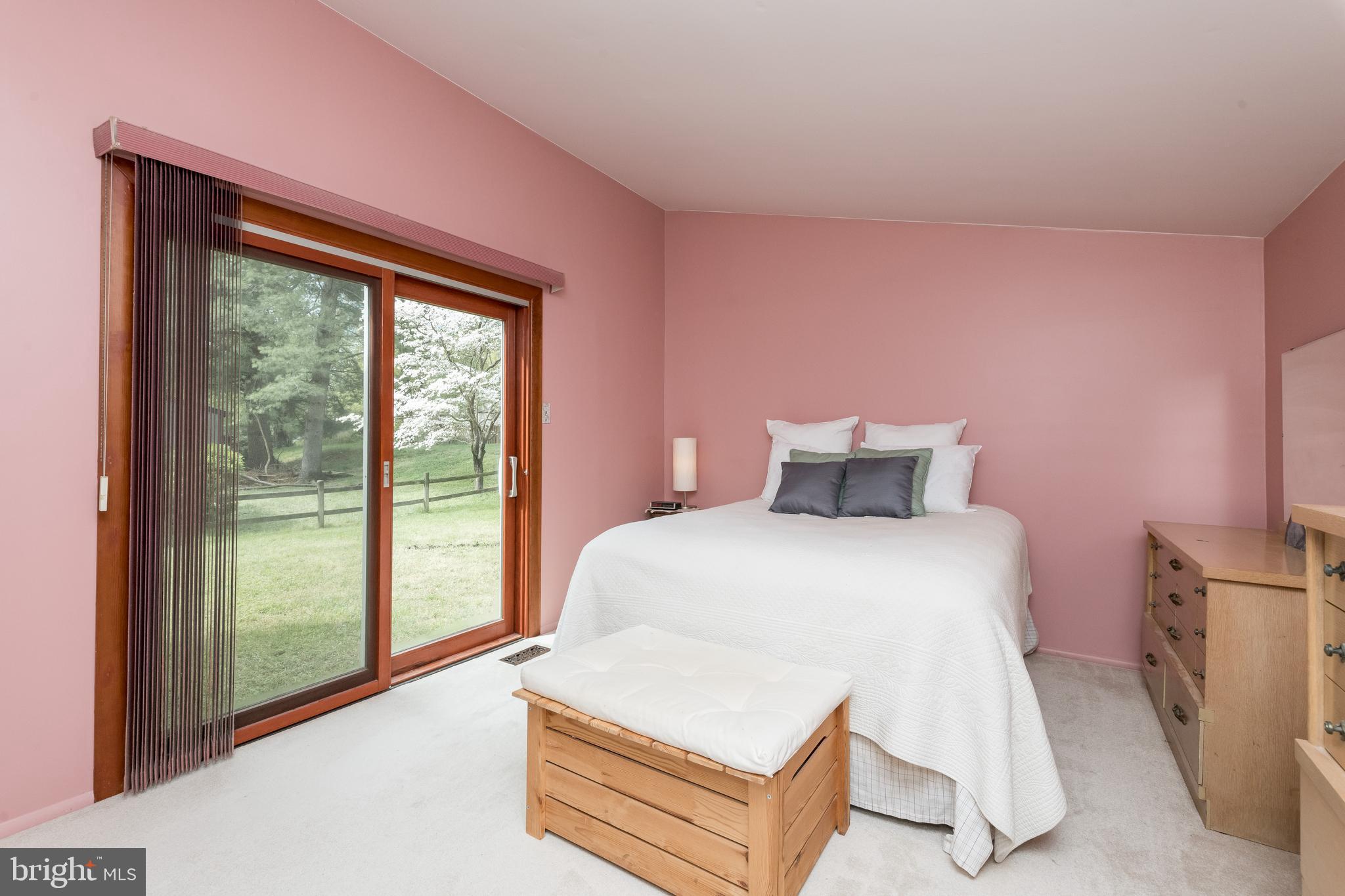 VILLAGE OF OAKLAND MILLS - Residential