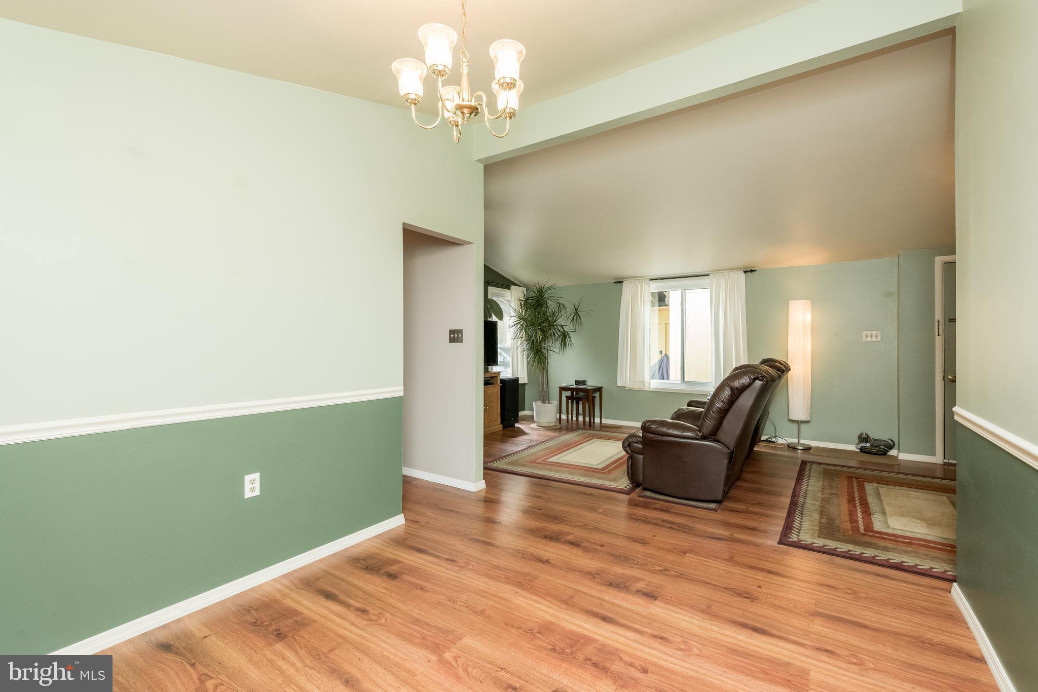 VILLAGE OF OAKLAND MILLS - Residential