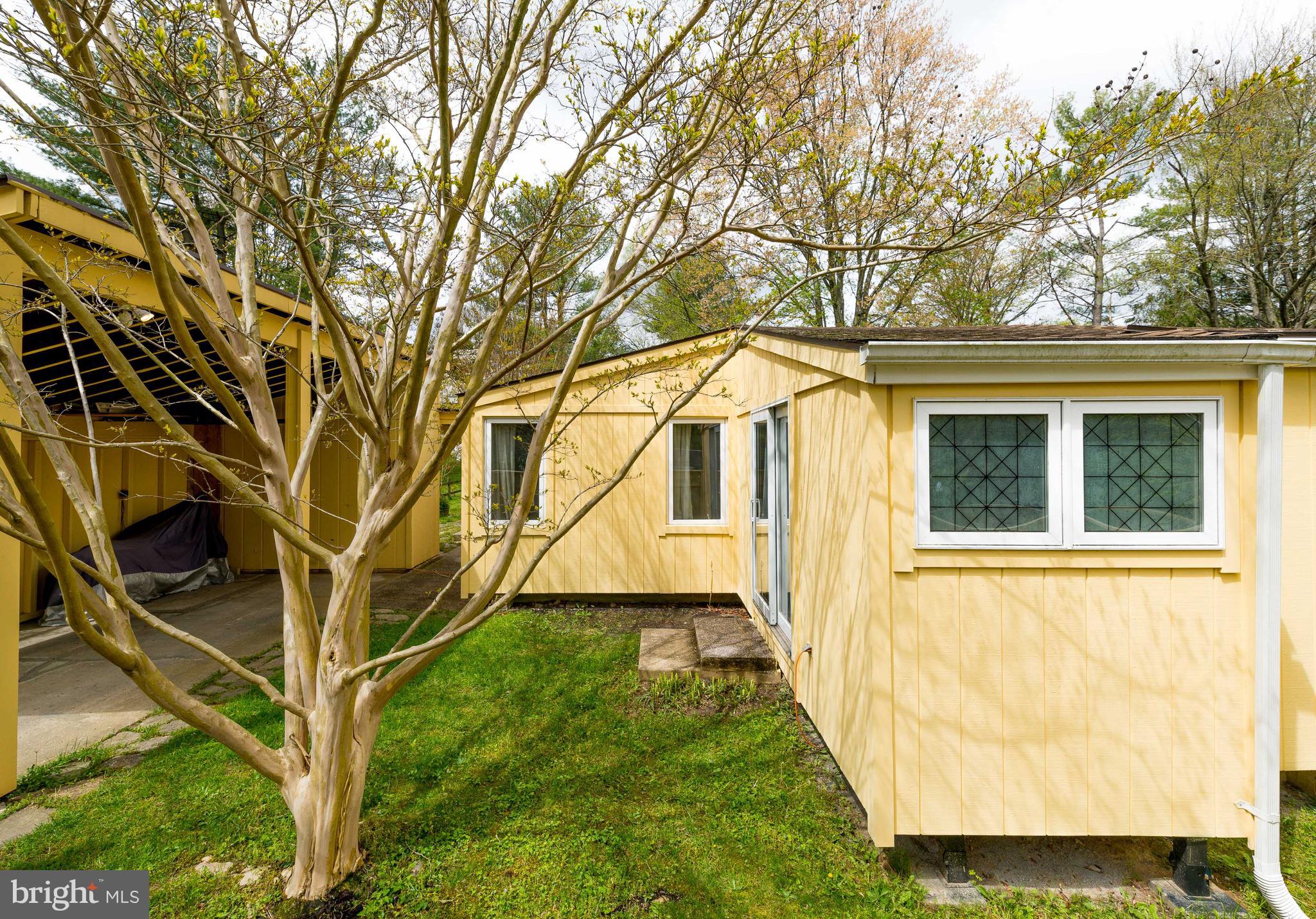 VILLAGE OF OAKLAND MILLS - Residential