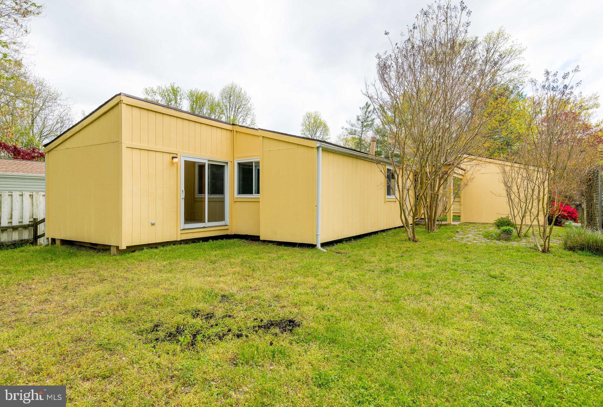 VILLAGE OF OAKLAND MILLS - Residential