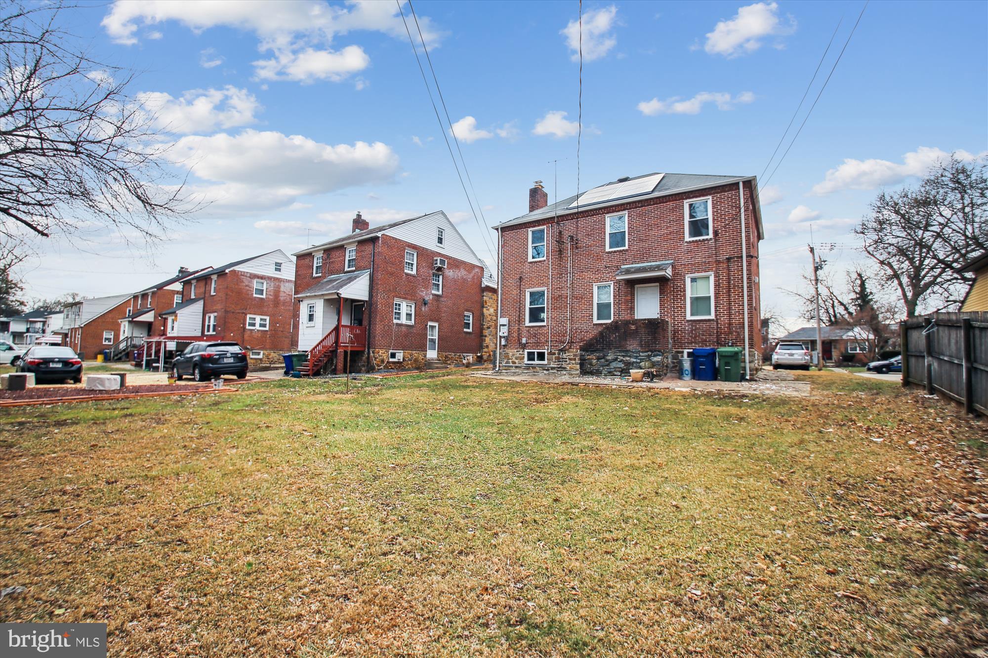 HILLSDALE ESTATES - Residential
