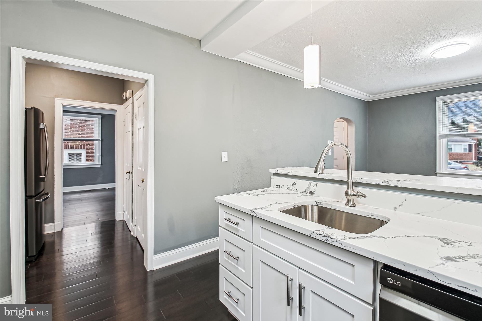 HILLSDALE ESTATES - Residential