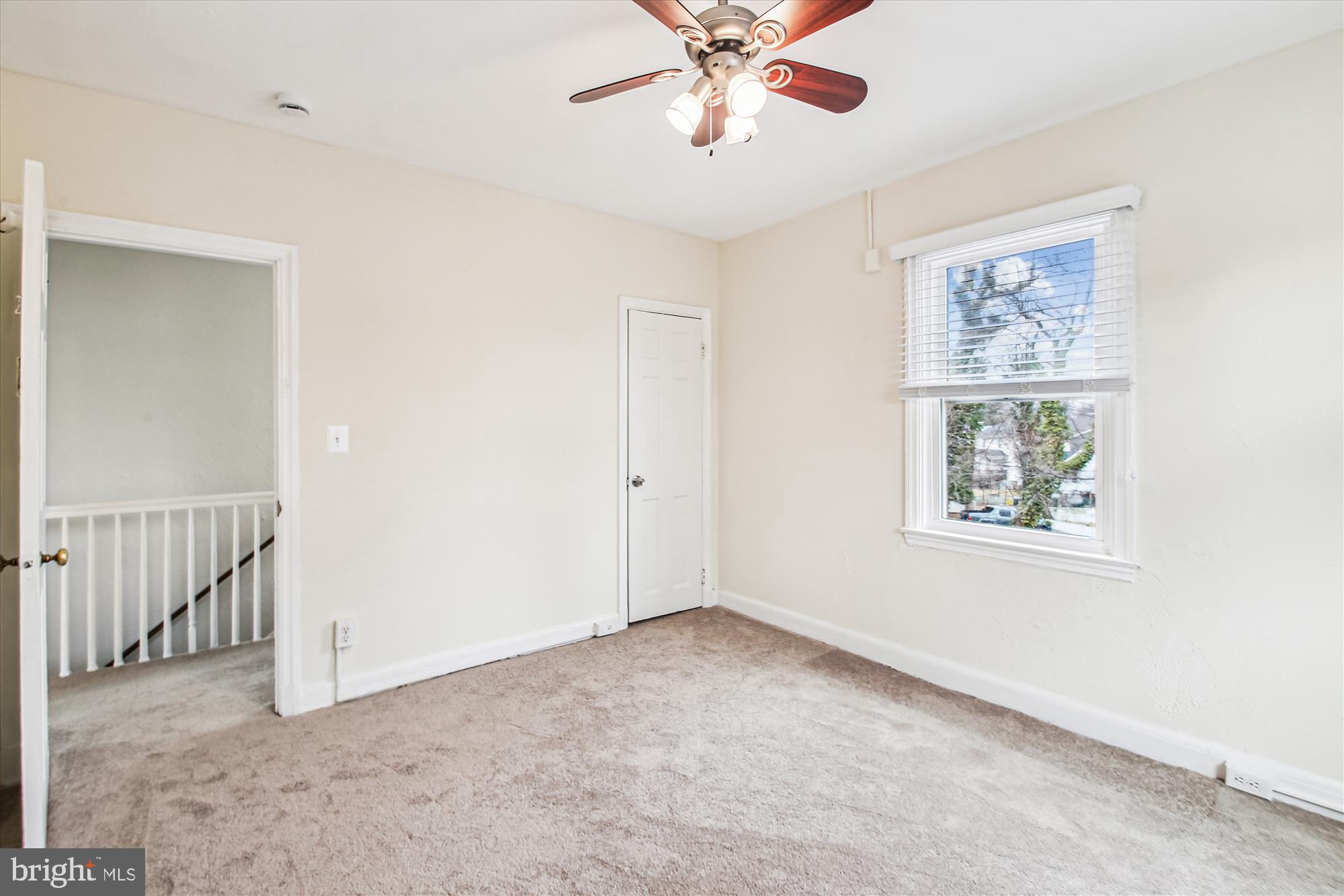 HILLSDALE ESTATES - Residential