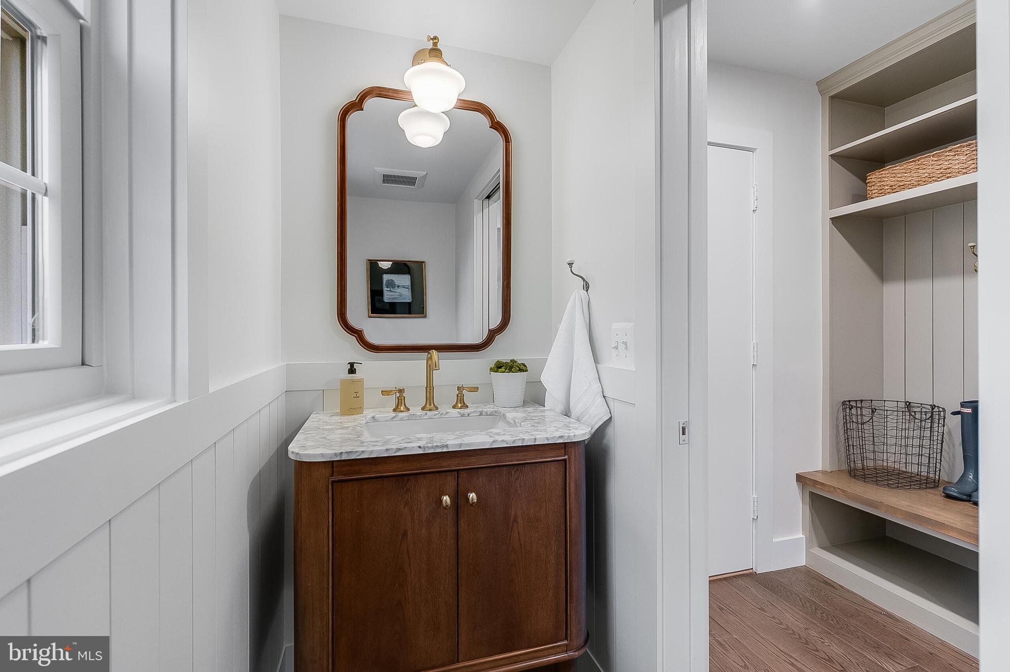 LAKEVALE ESTATES - Residential