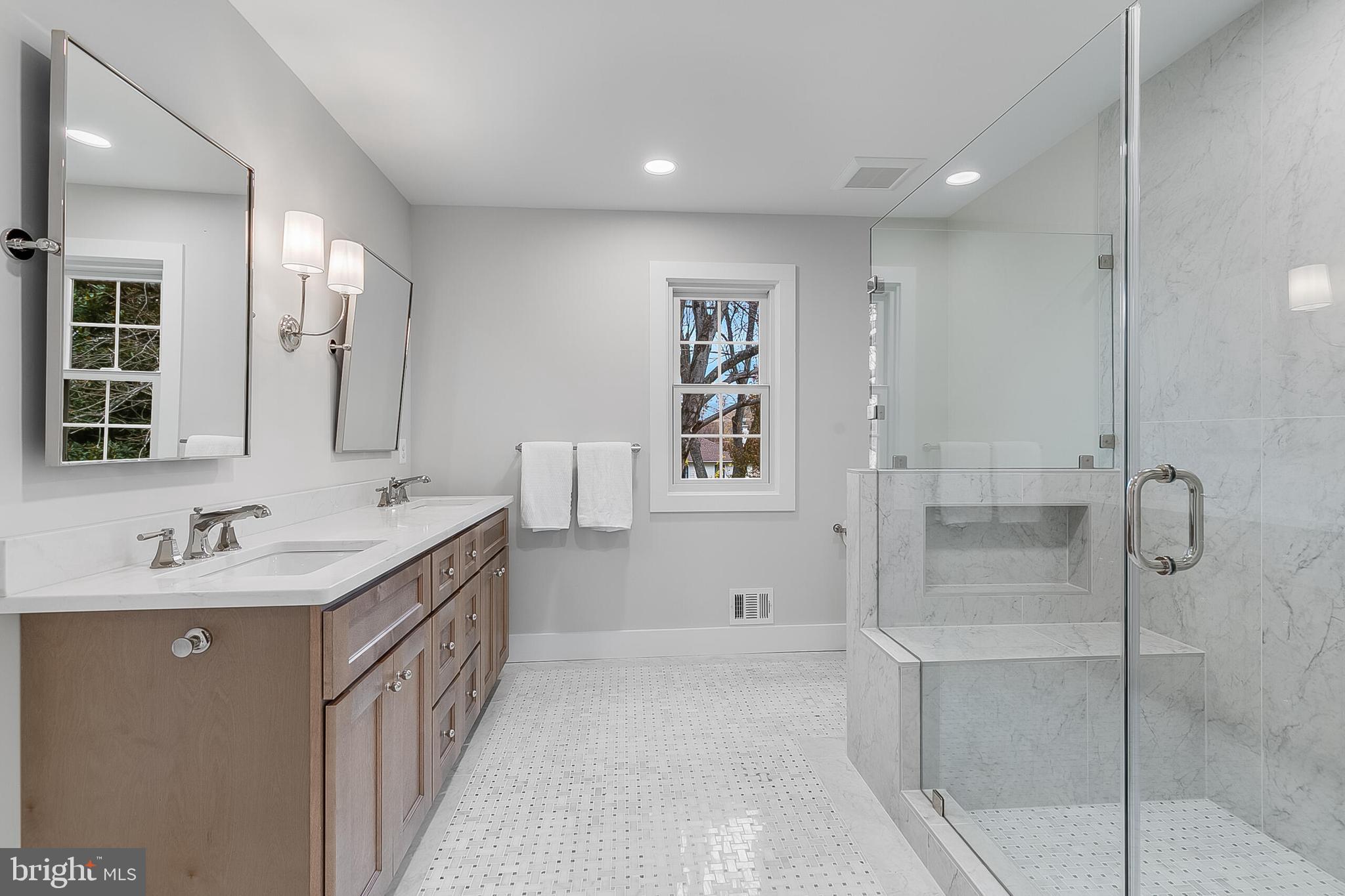 LAKEVALE ESTATES - Residential