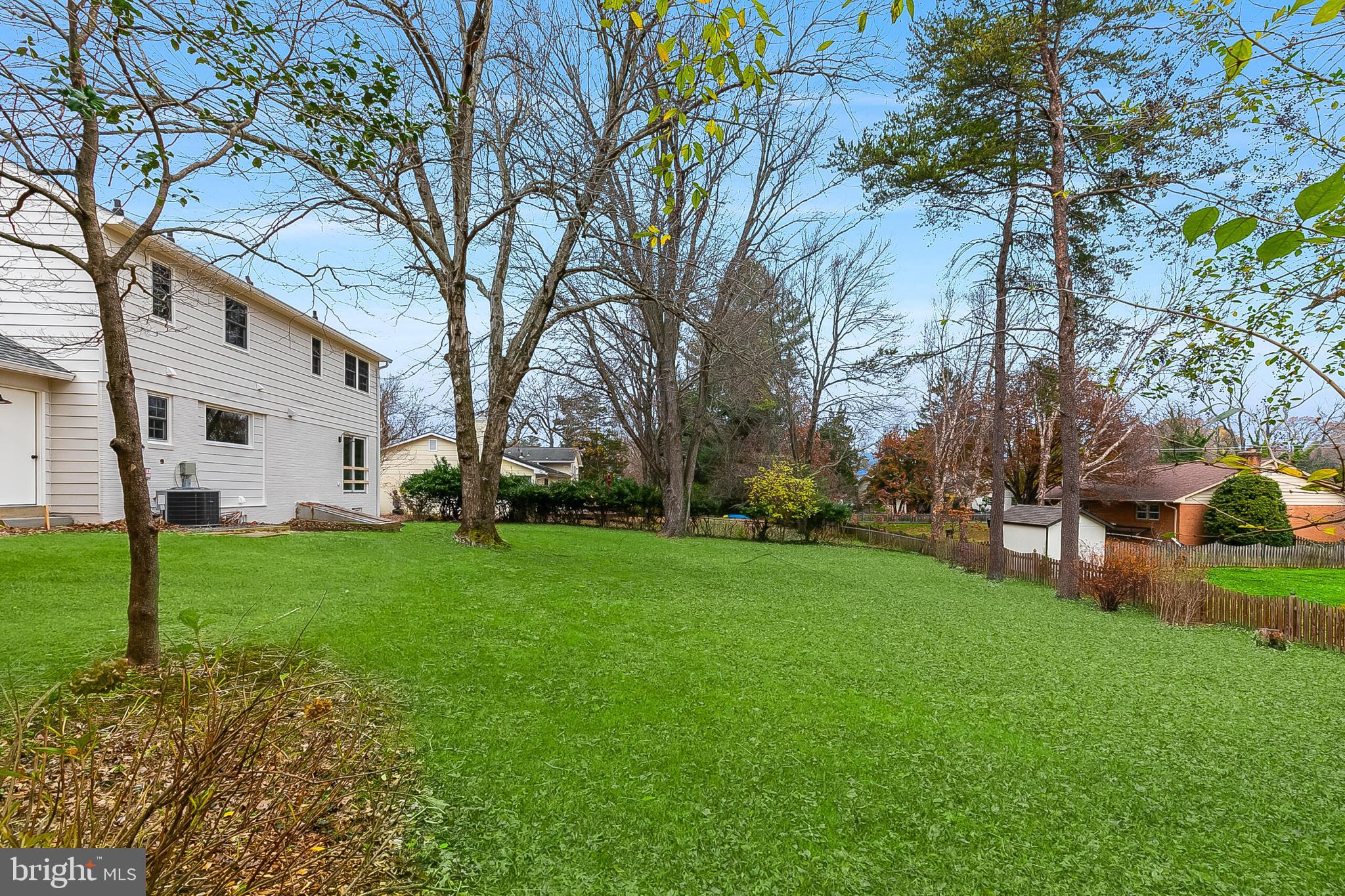 LAKEVALE ESTATES - Residential