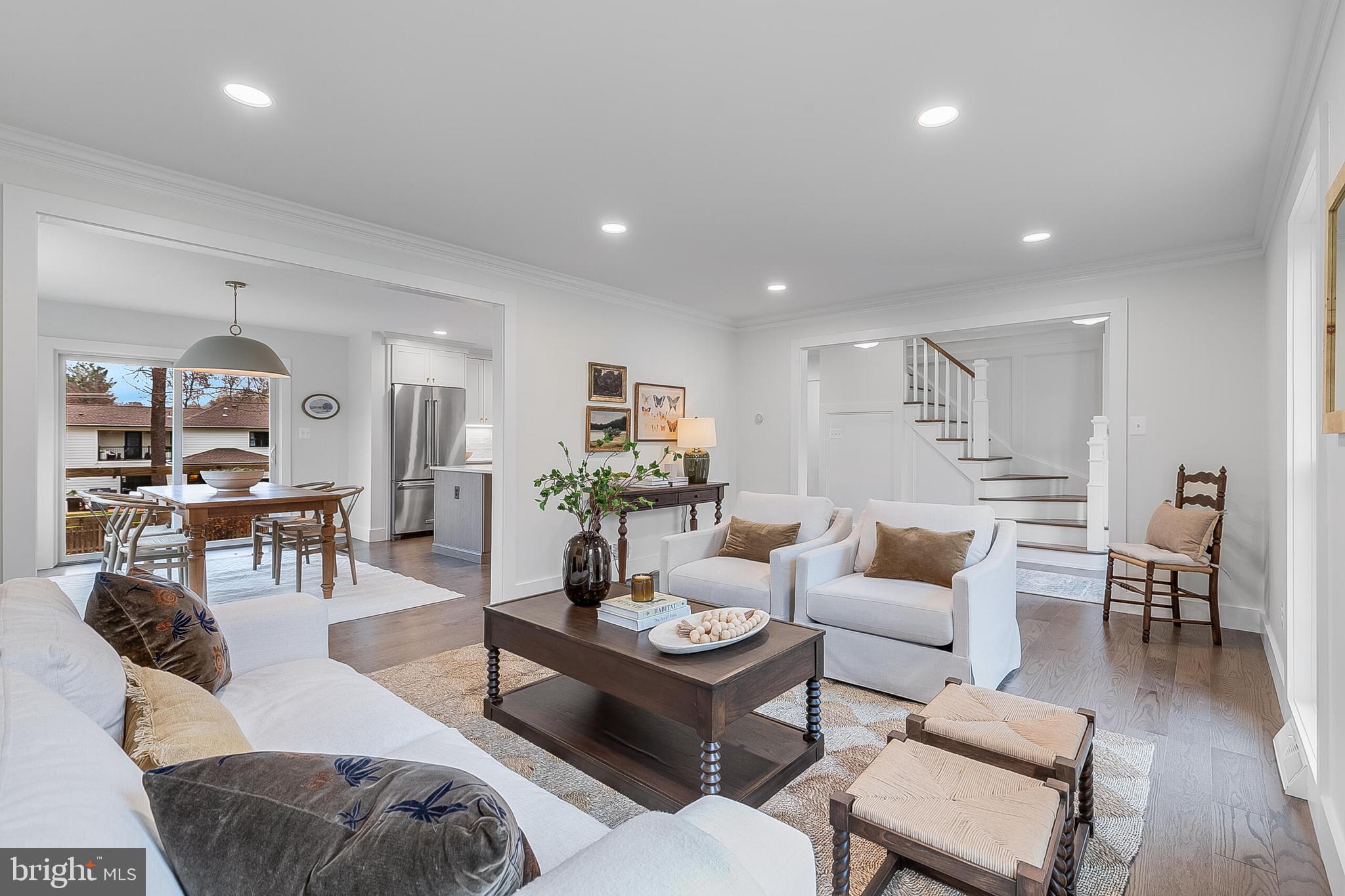 LAKEVALE ESTATES - Residential