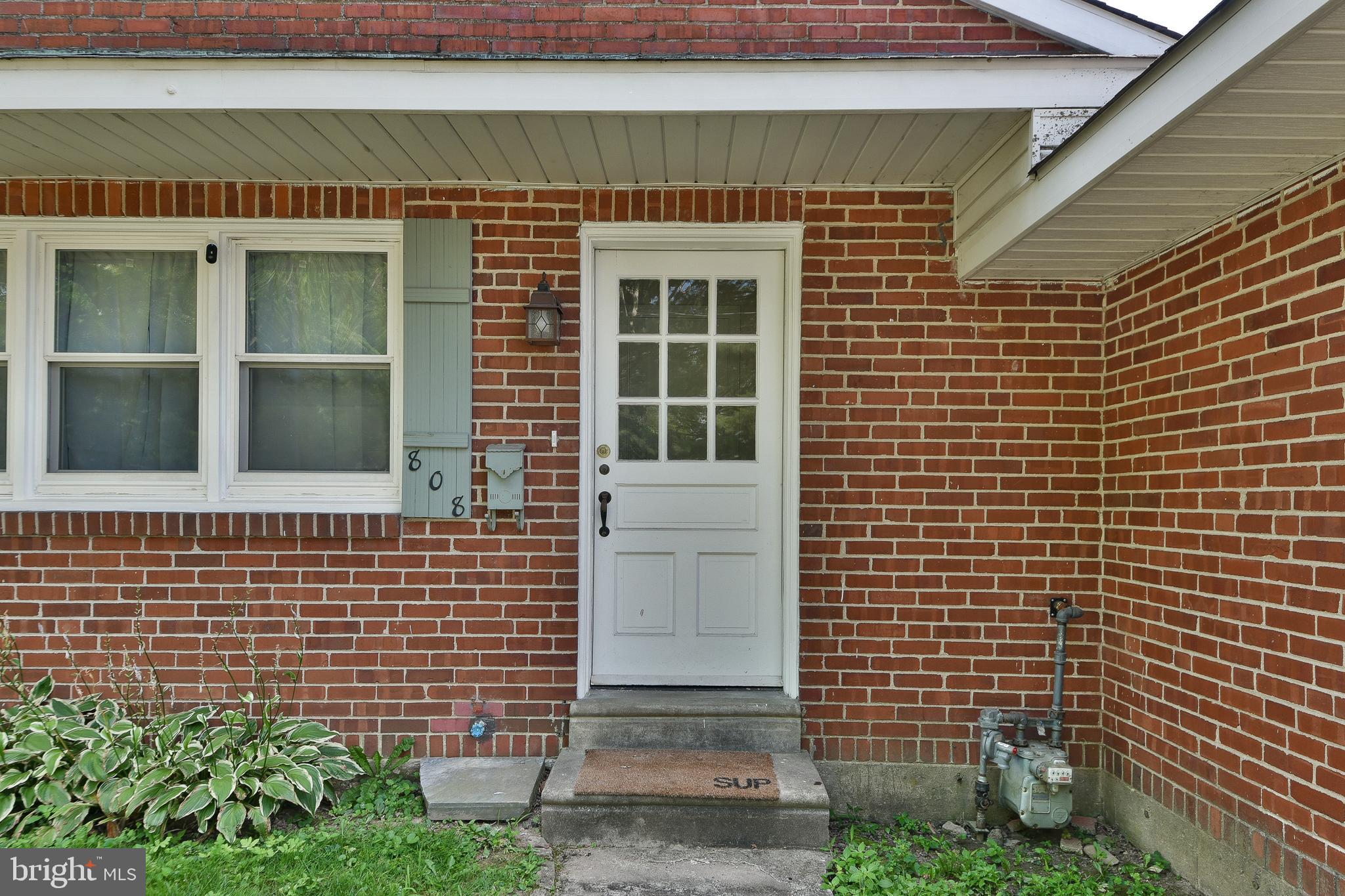 808 ERLEN ROAD