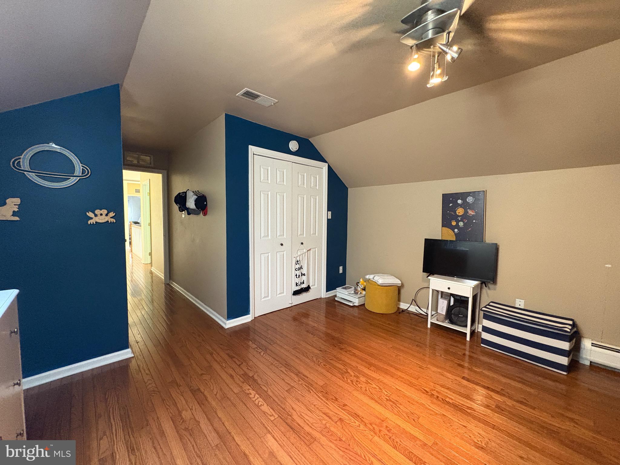 NORWEGIAN WOODS - Residential