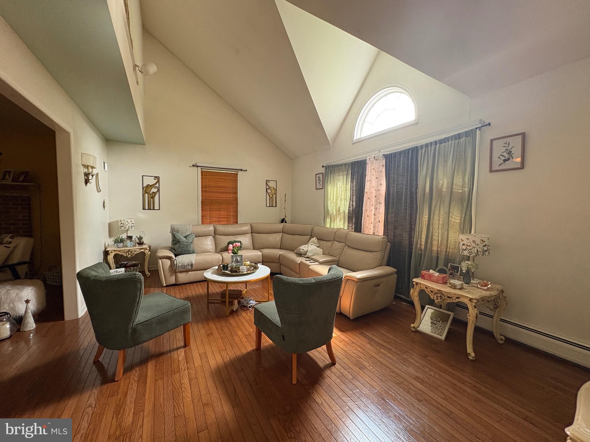 NORWEGIAN WOODS - Residential