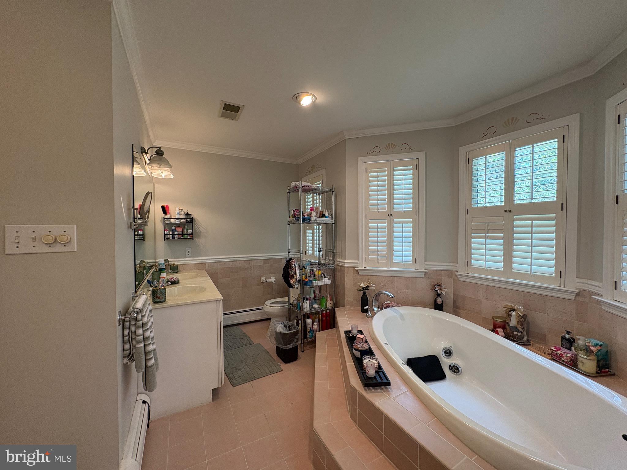 NORWEGIAN WOODS - Residential